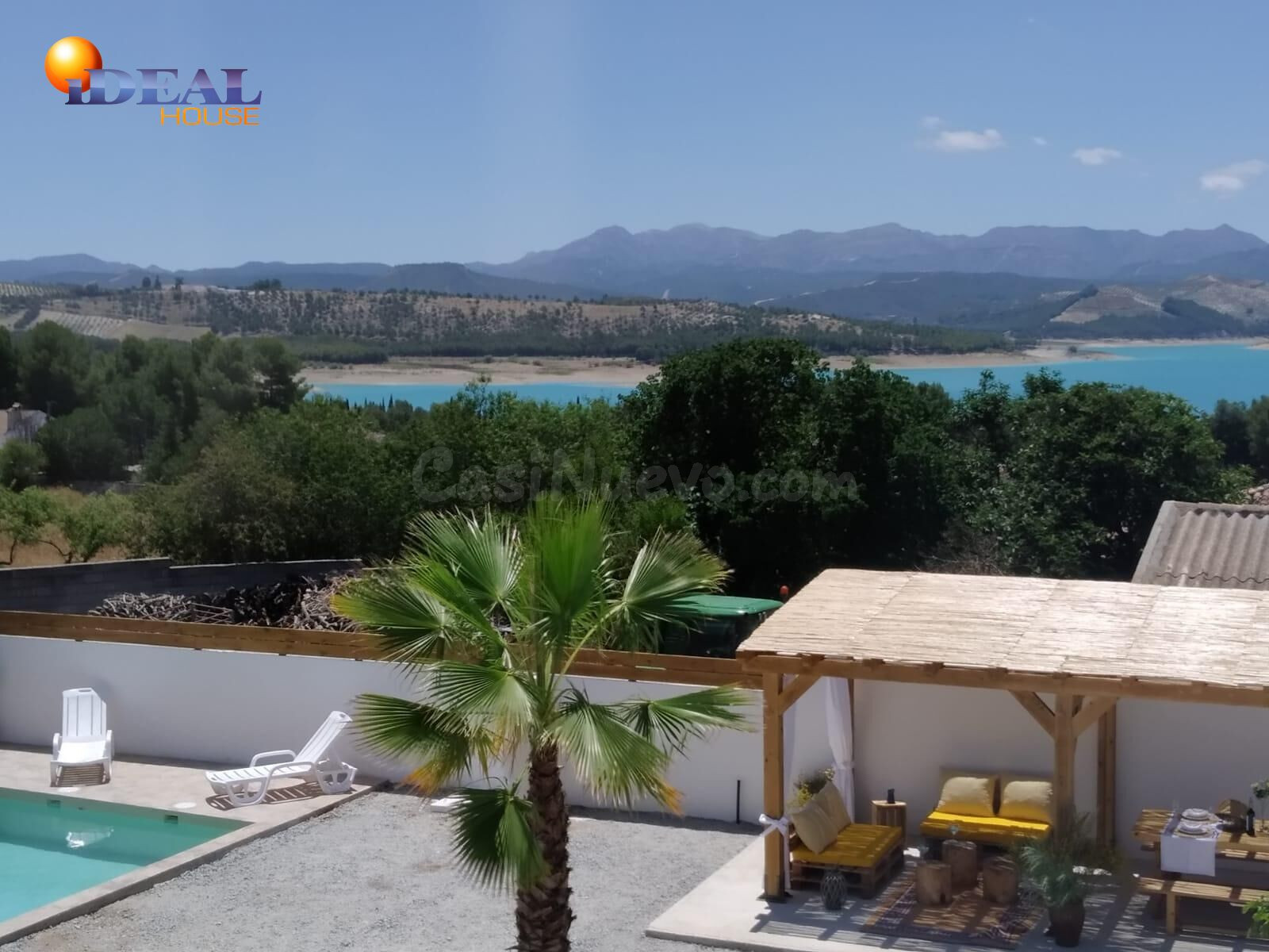 Exclusivo Complejo Turístico con Vistas al Embalse de los Be