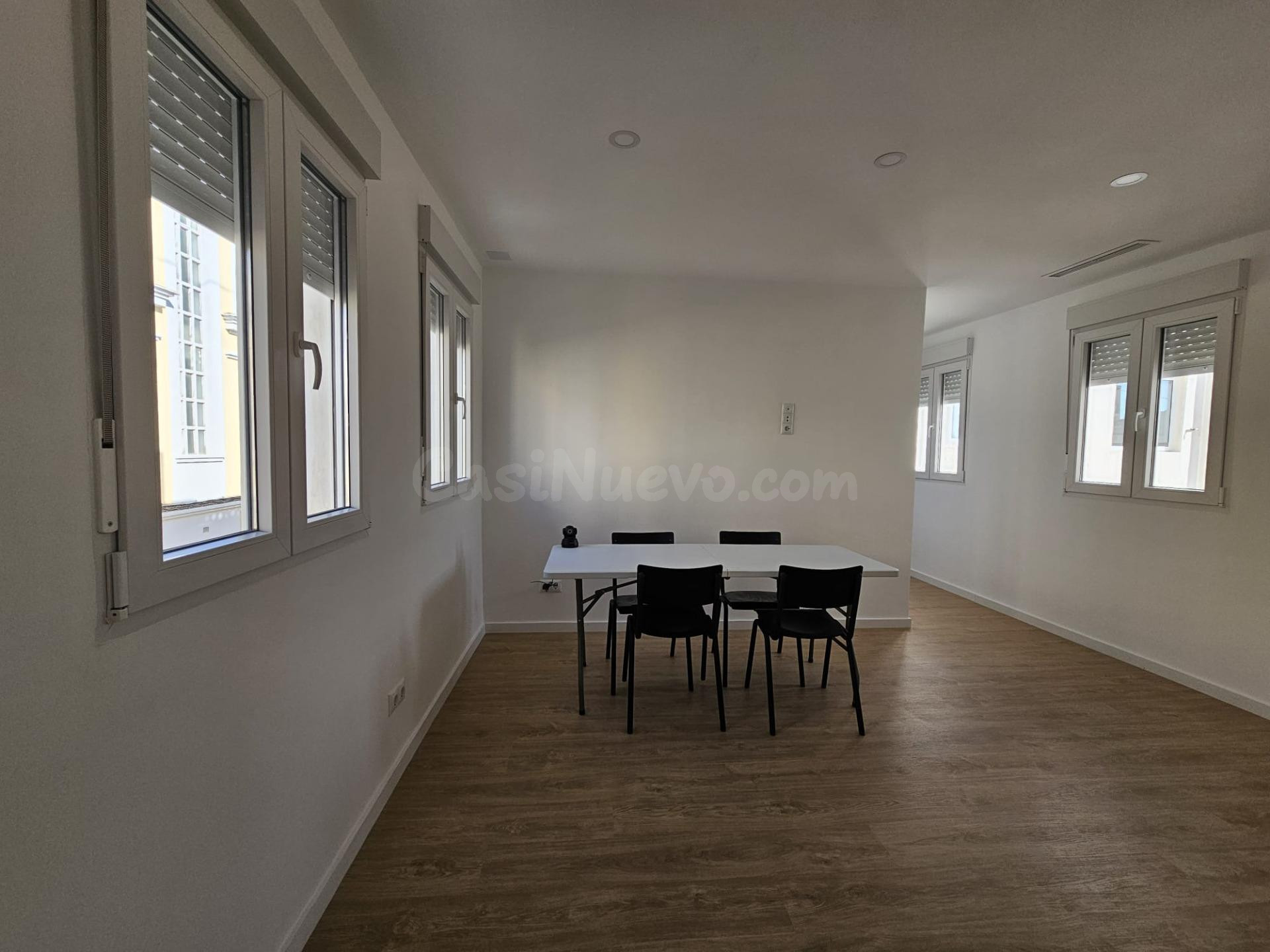 PISO REFORMADO A ESTRENAR EN LLIRIA - foto 2