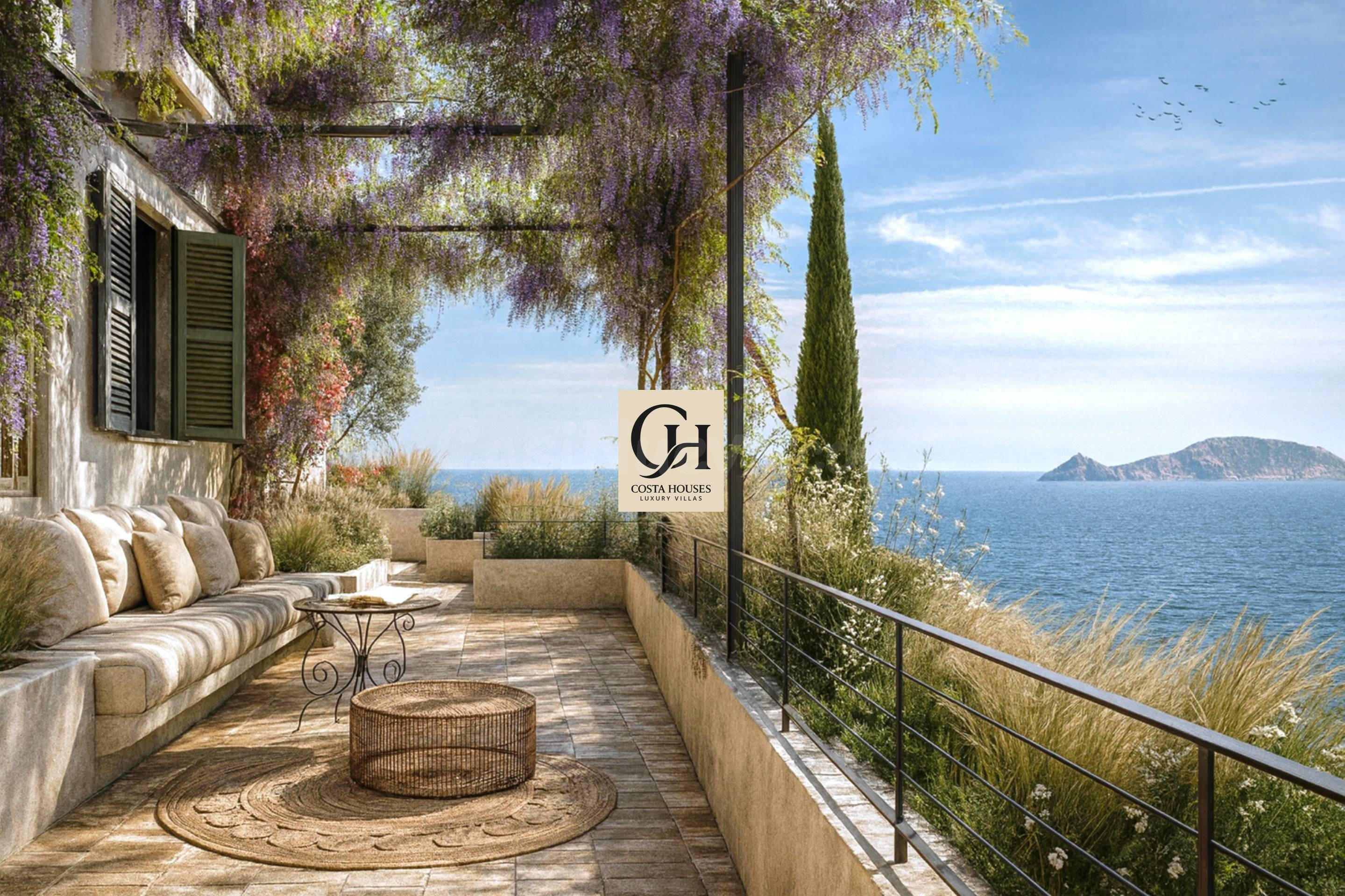 CASA LLICSO · ARQUITECTURA MEDITERRANEA ATEMPORAL CON VISTAS