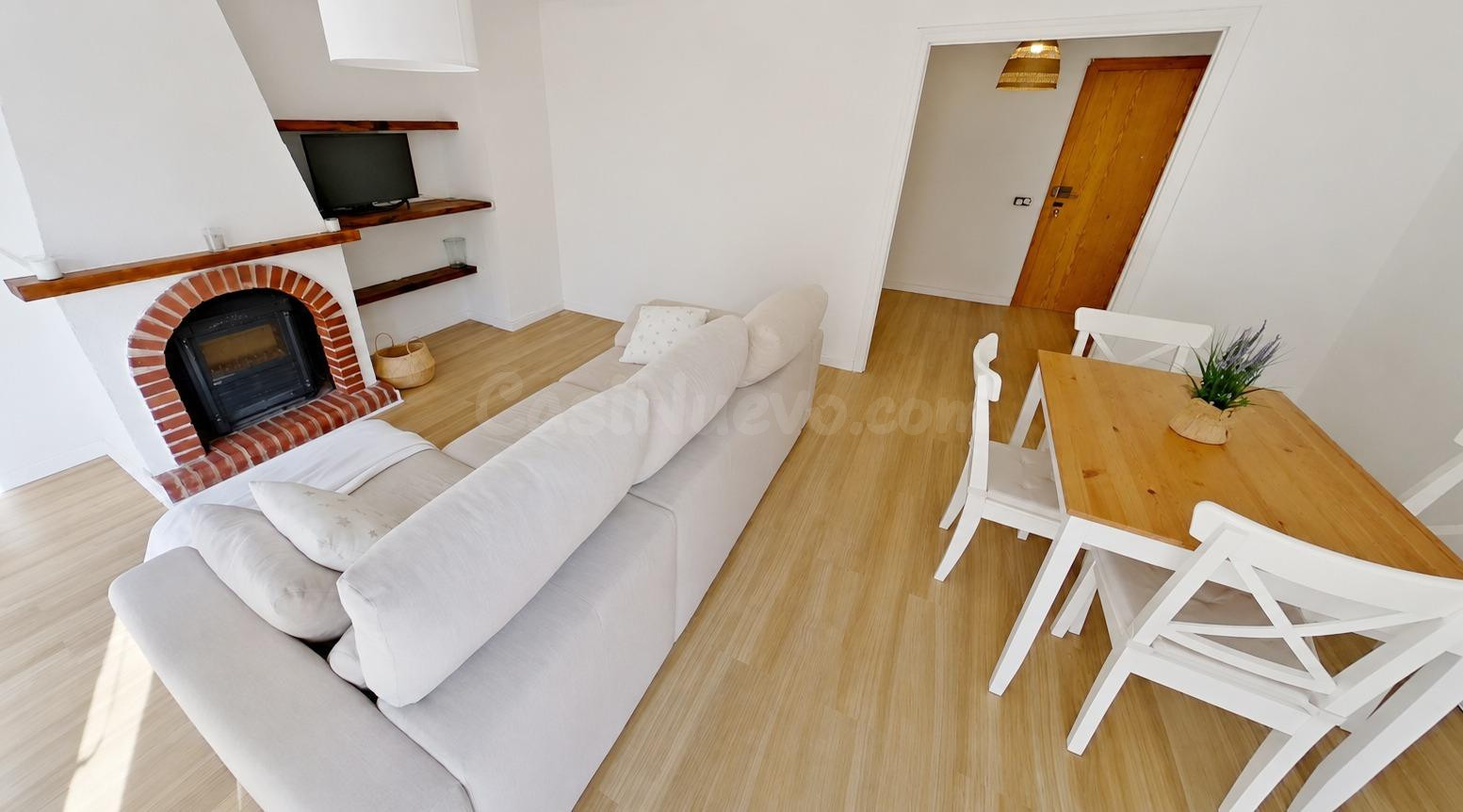 Magnífica casa de pueblo situada en pleno casco urbano de Be - foto 2