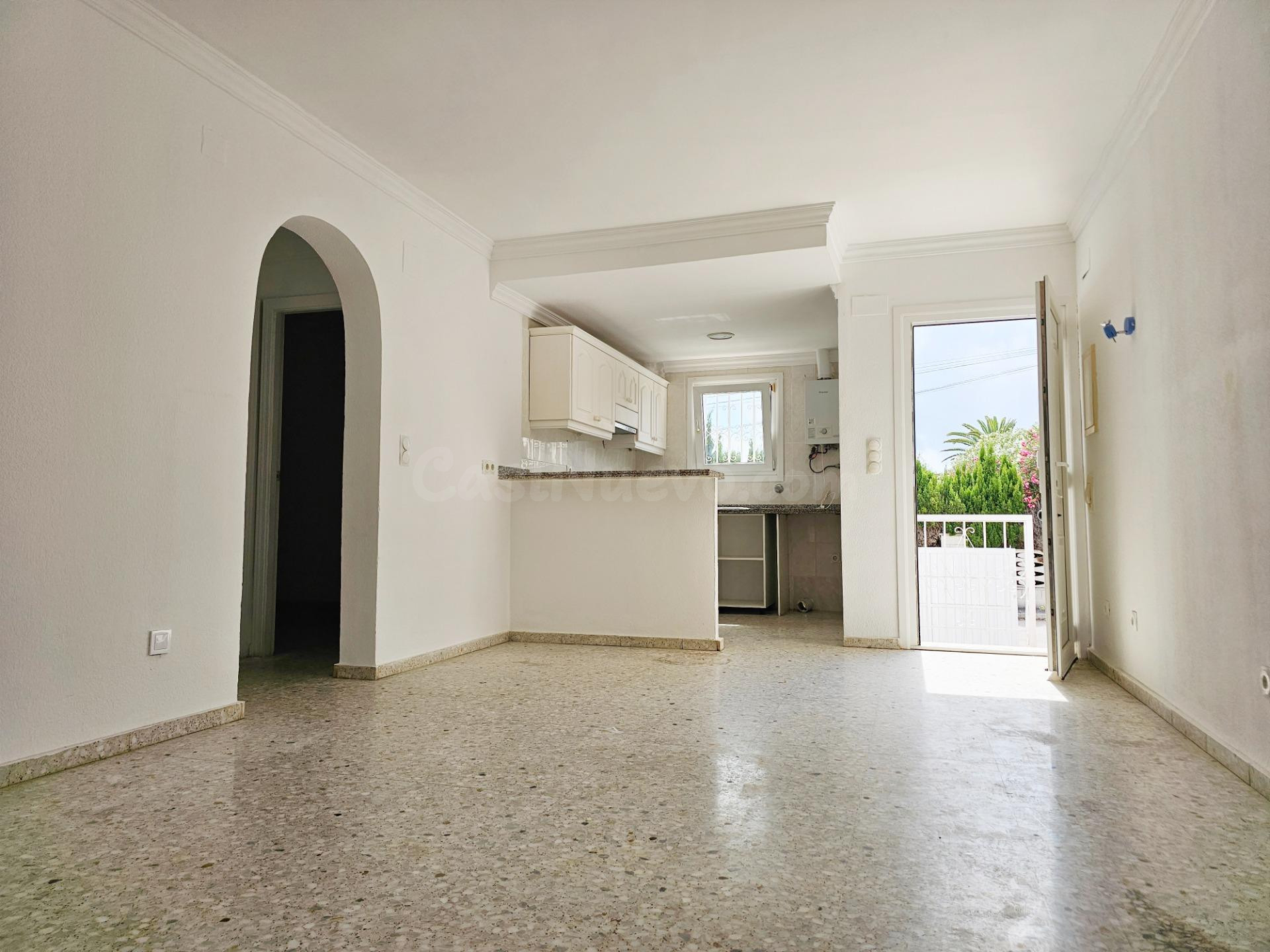 Chalet adosado en venta entre el mar y la tranquilidad - foto 5