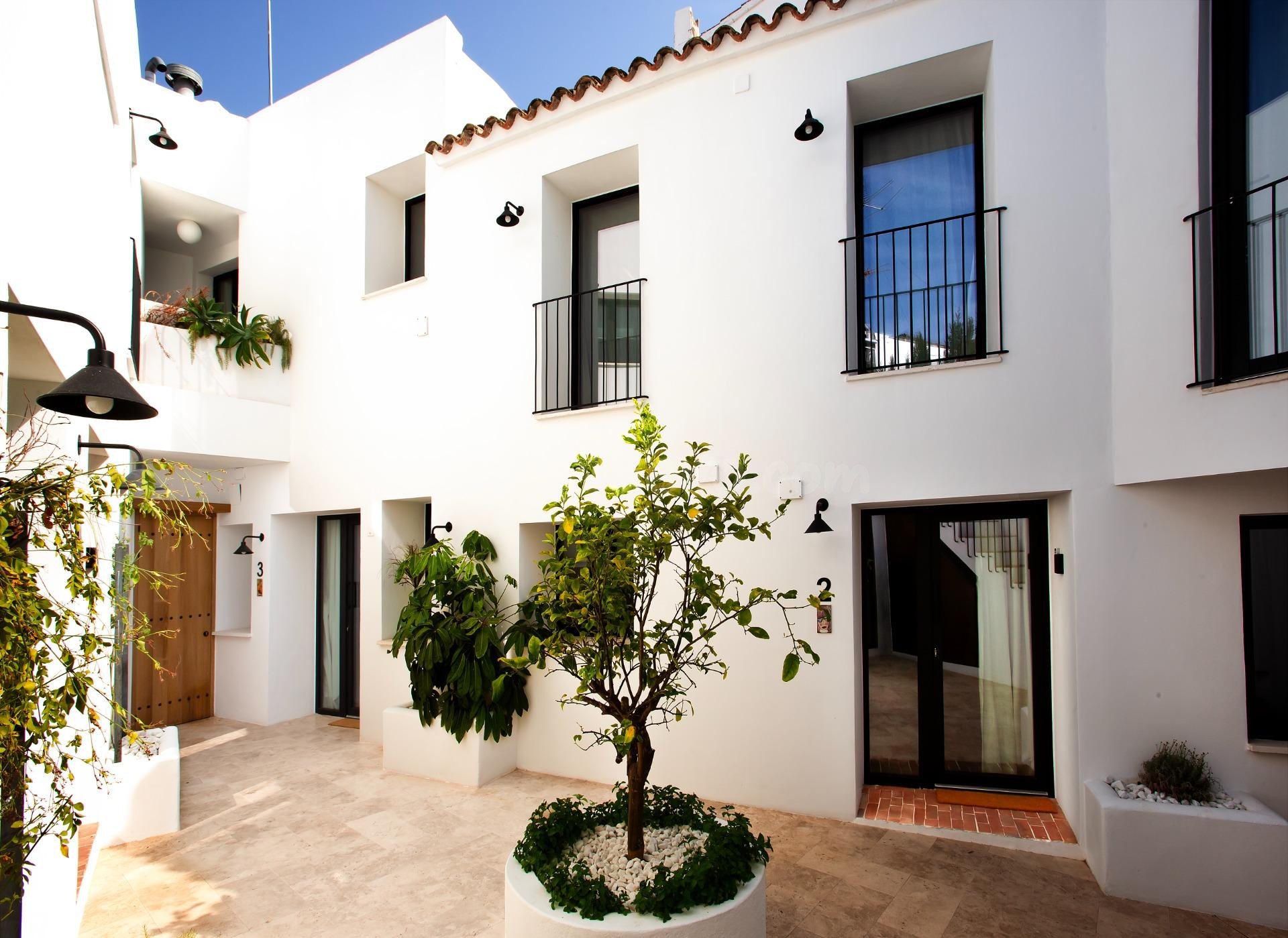 Venta de cinco apartamentos con licencia turística en pleno 
