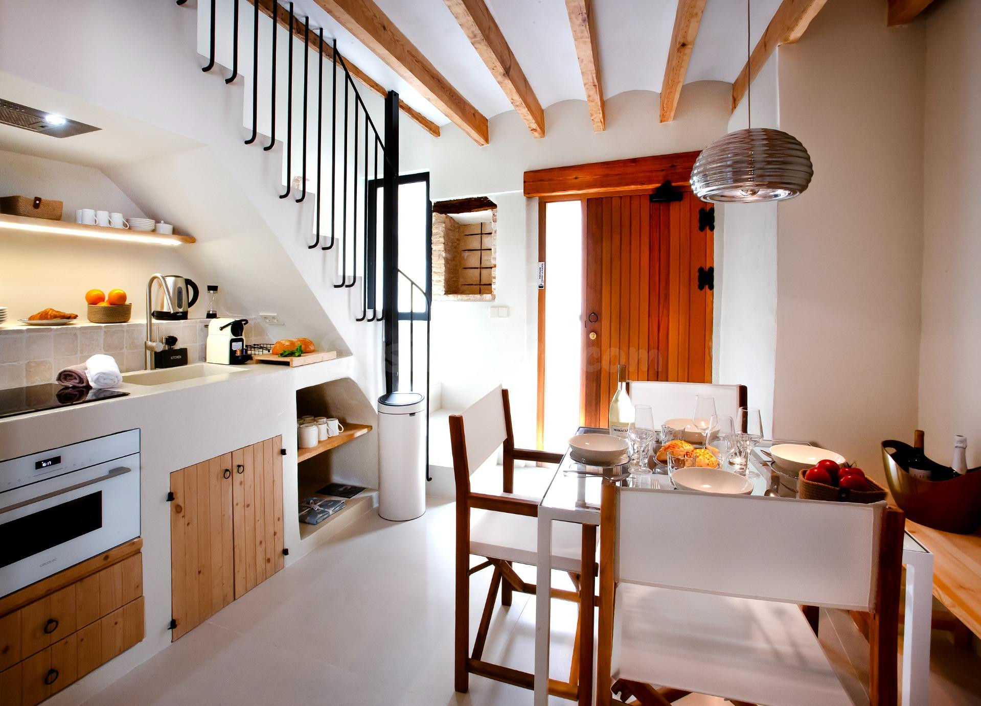 Venta de cinco apartamentos con licencia turística en pleno  - foto 2