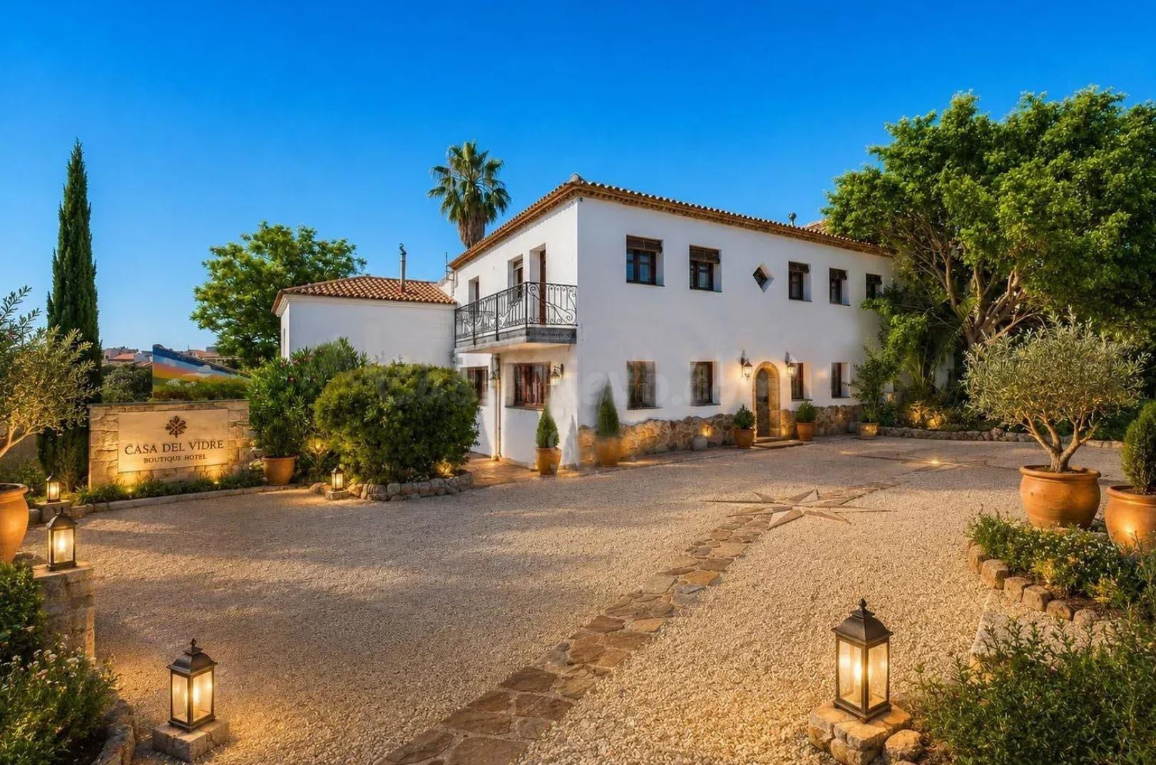 Villa Singular en La Xara (Dénia) con historia, espacio y po - foto 2