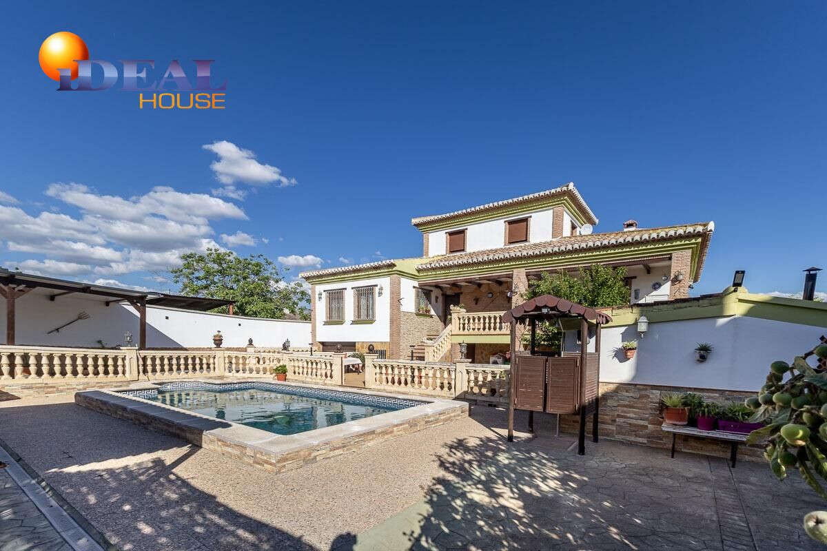 Chalet en Albolote. - foto 2