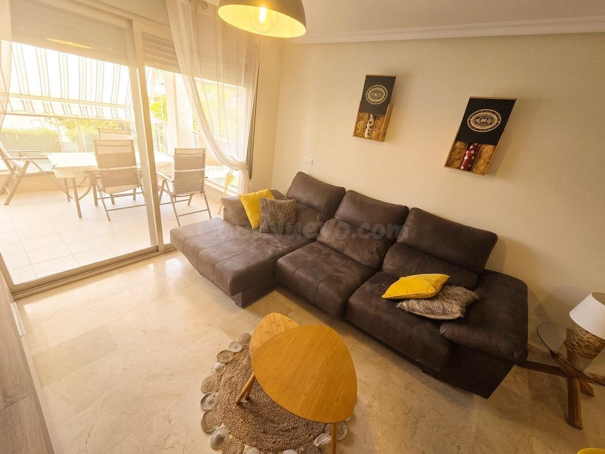 Fantástico apartamento en Las Marinas a tan solo 250 metros  - foto 4