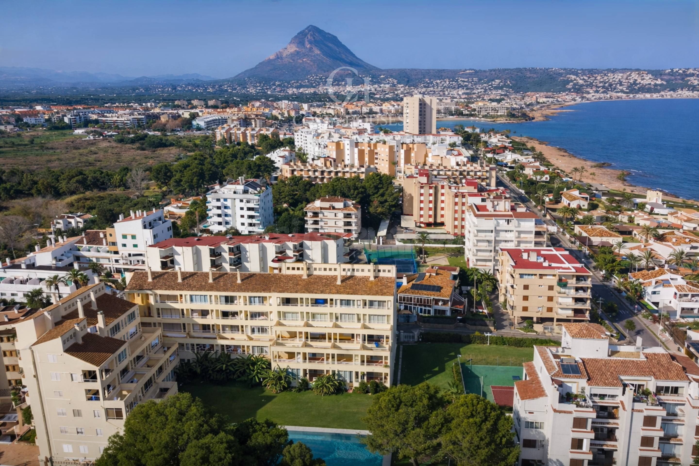 APARTAMENTO DÚPLEX CON VISTAS AL MAR EN MONTAÑAR II, JÁVEA - foto 4