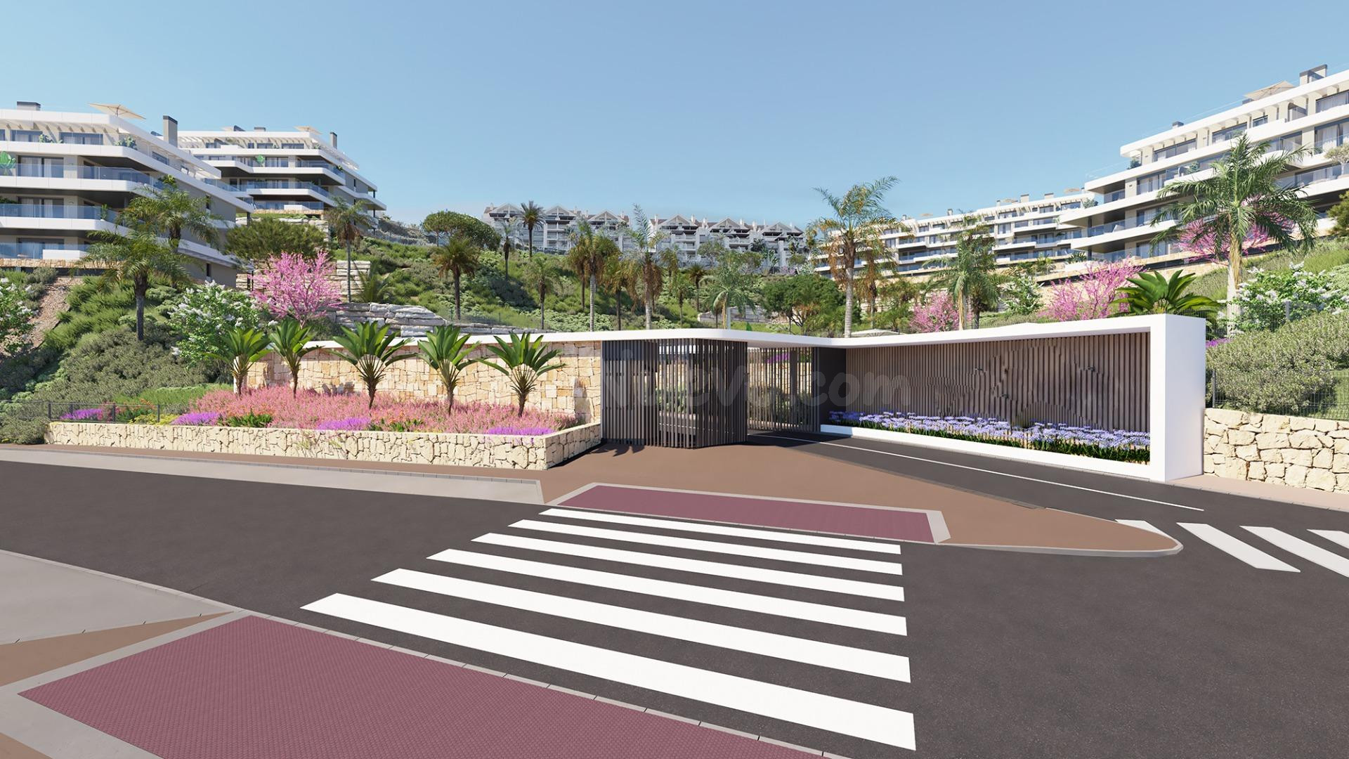 Ático de 4 dormitorios, 3 baños, terraza + solarium con vistas al mar. La Cala de Mijas