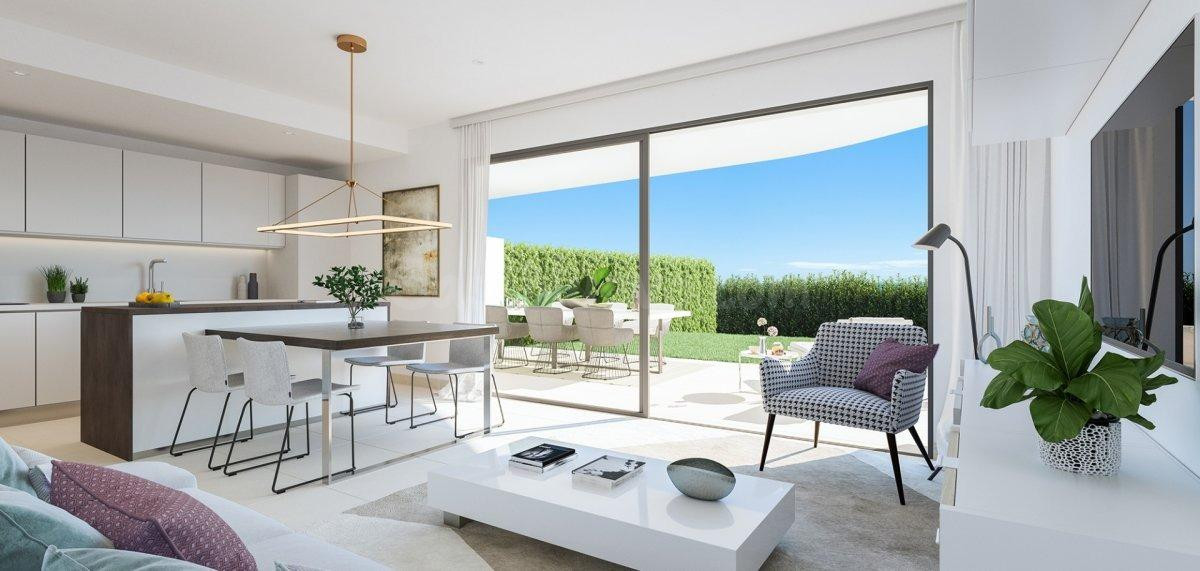Apartamento planta baja de 3 dormitorios,  2 baños, Terraza  - foto 2