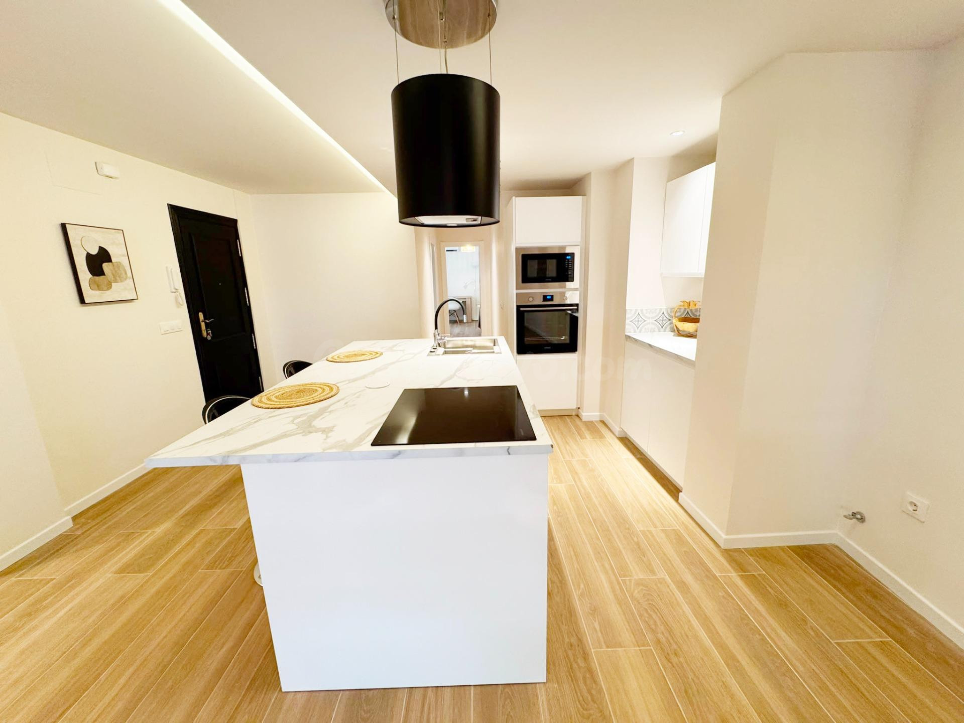 Espectacular piso completamente reformado a estrenar - foto 4