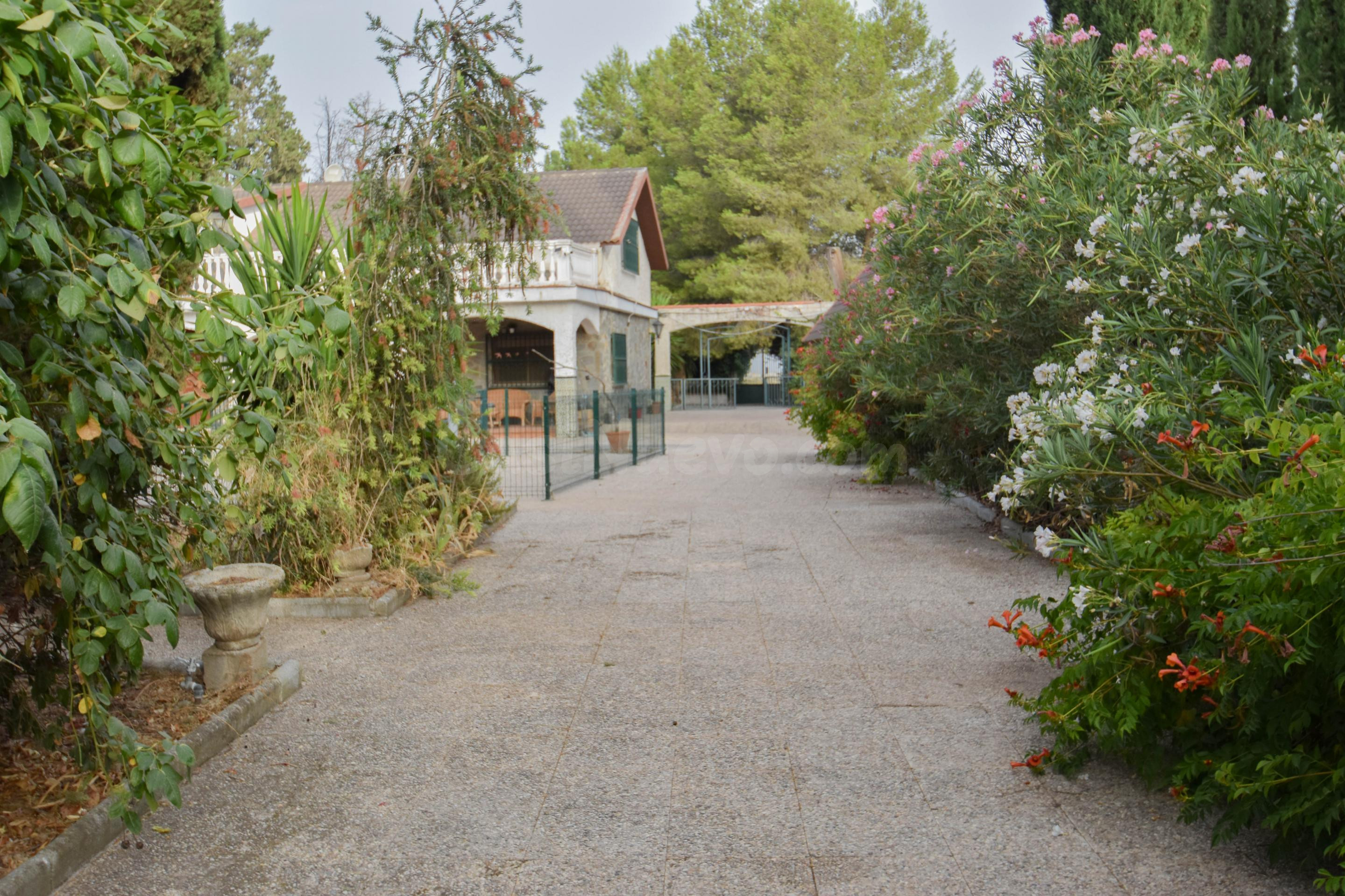 Exclusiva villa en Santa Fe - foto 2