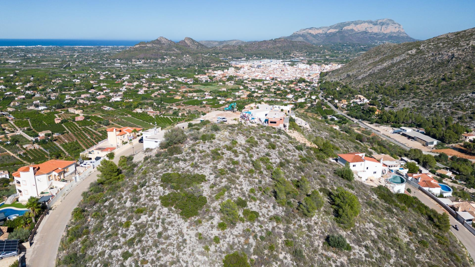 Parcela exclusiva con proyecto hotelero autorizado y vistas  - foto 4