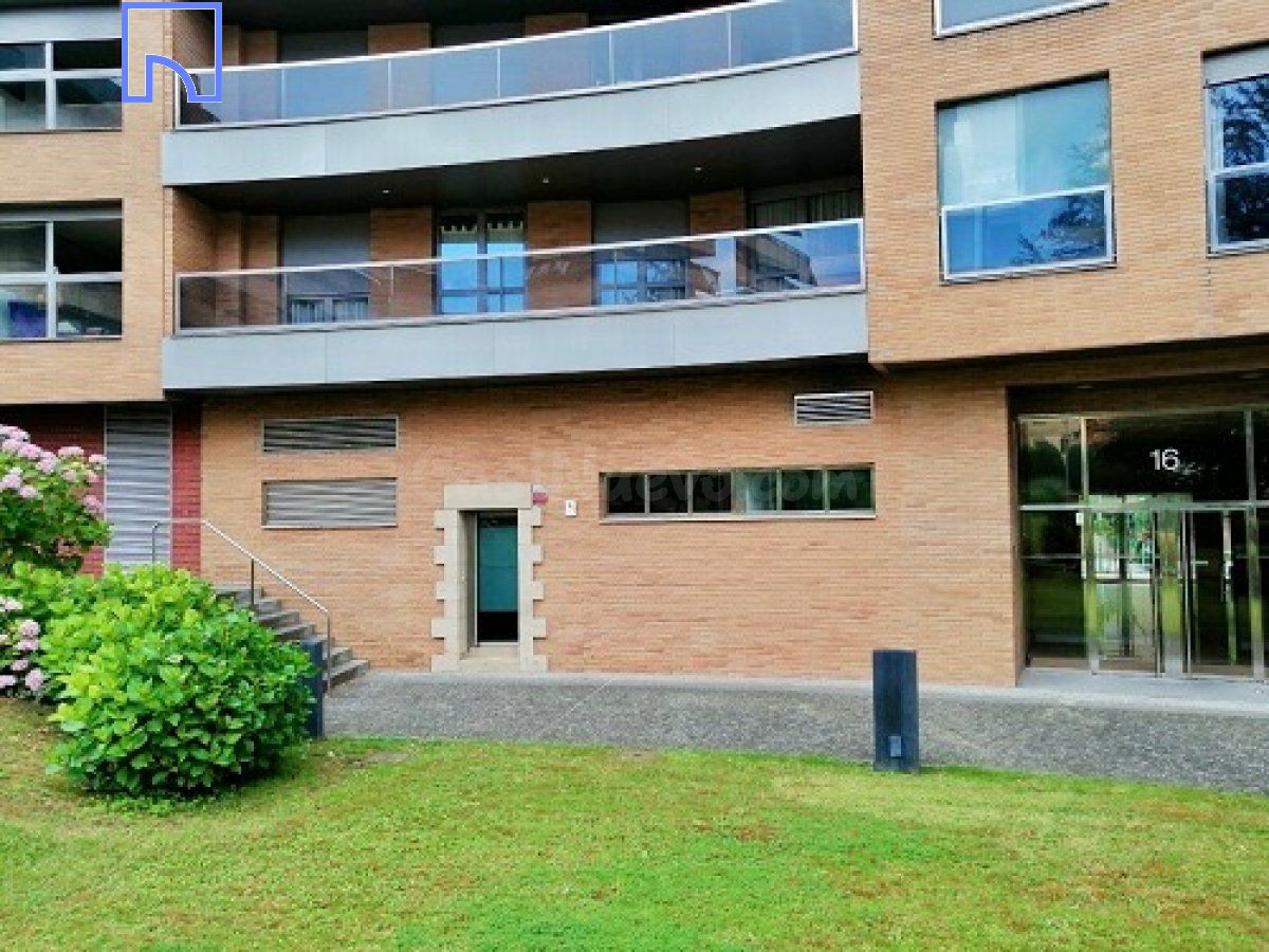 Local comercial 320m² en venta - Milagrosa - foto 2