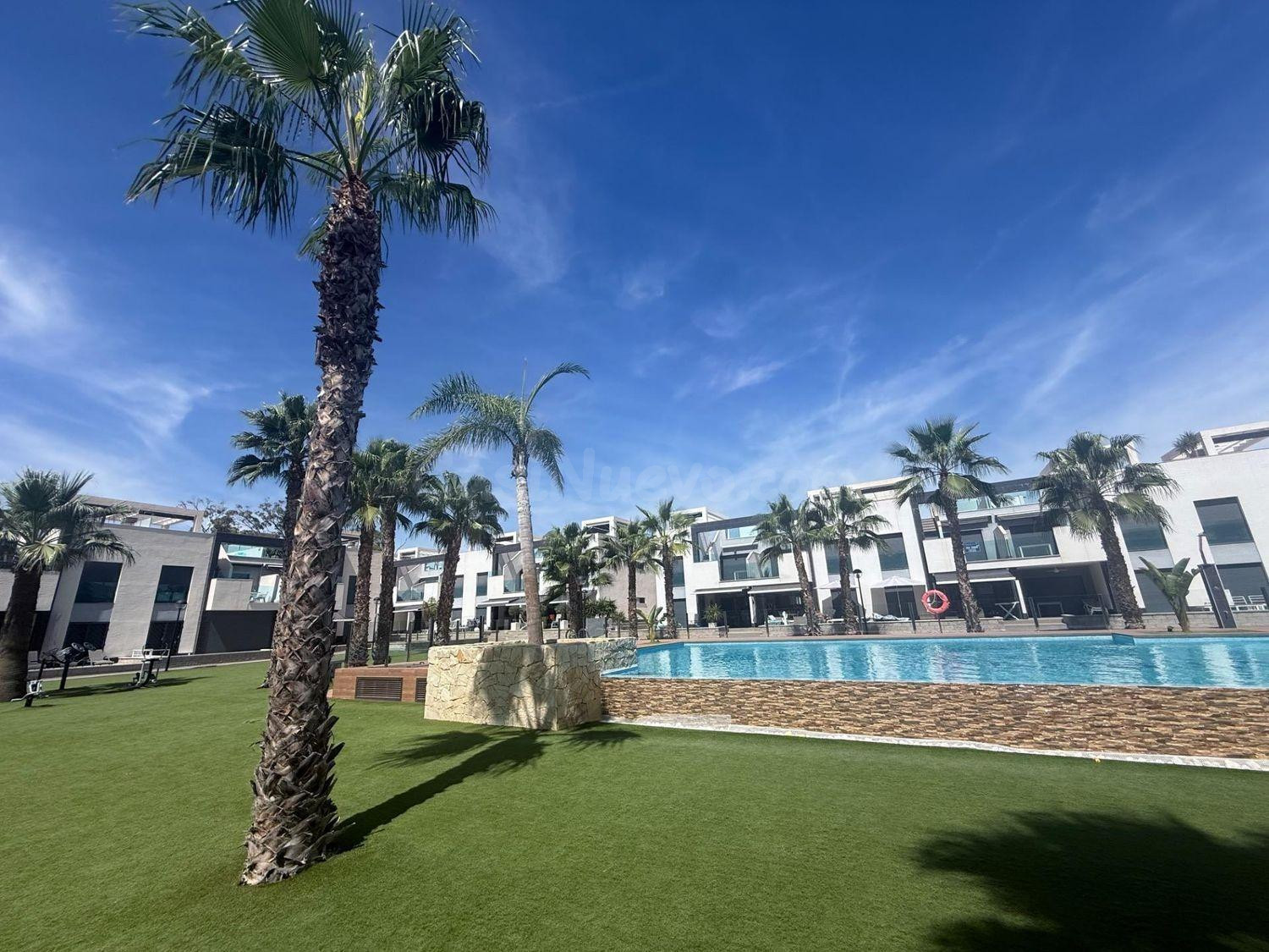 Bungalow Planta Alta 2 habitaciones 150m² en venta - Oasis b