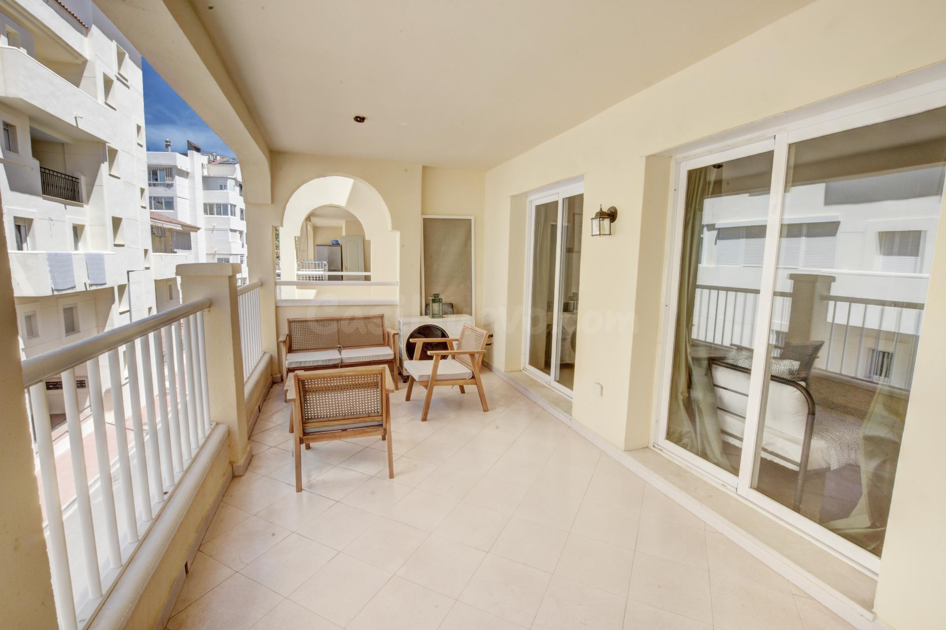 Piso 2 habitaciones 75m² en venta - Torrequebrada - foto 3