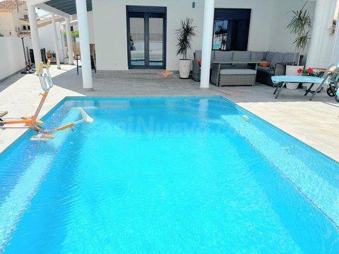 Pareado 3 habitaciones 190m² en venta - Punta Prima - foto 2