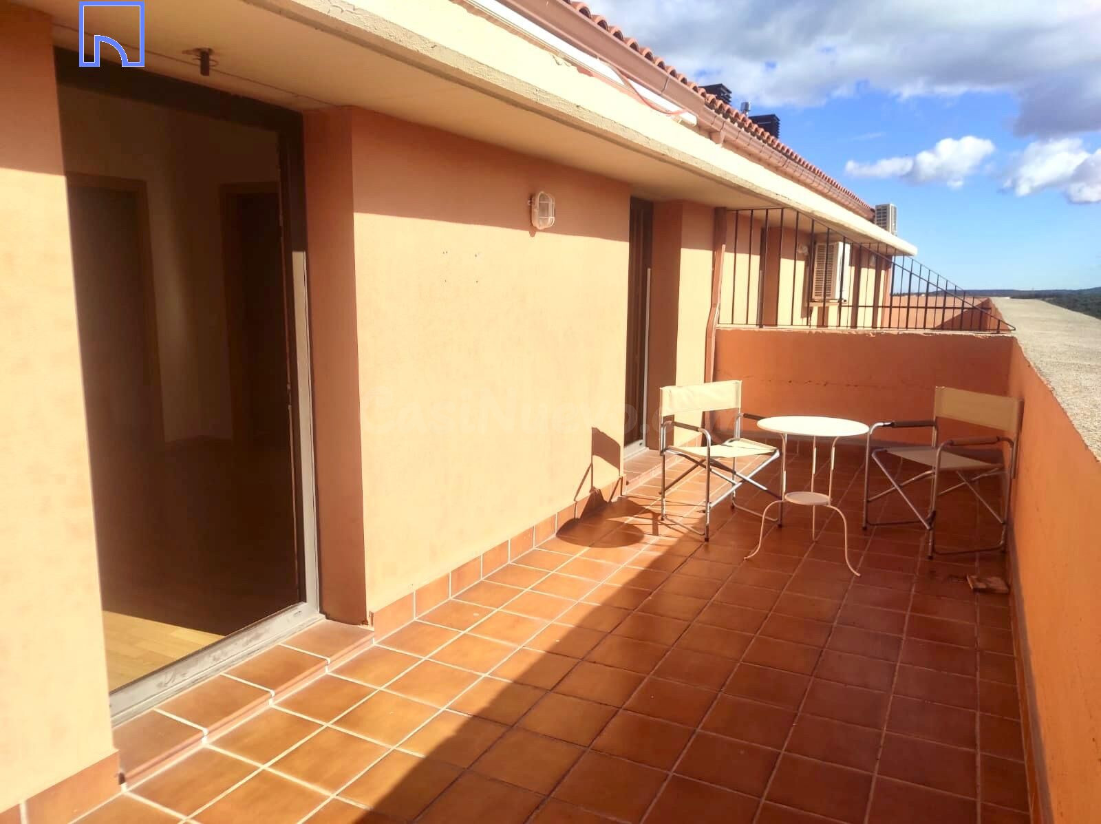 Ático en Añón de Moncayo / Amplia terraza - foto 3