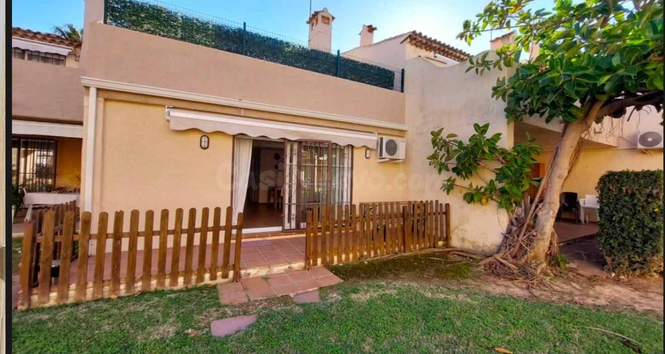 Alquiler de temporada de apartamento en Las Marinas - foto 2