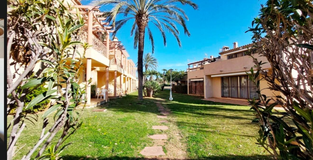 Alquiler de temporada de apartamento en Las Marinas - foto 3