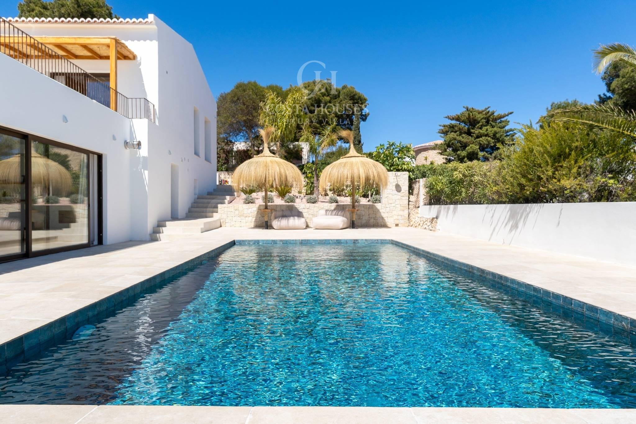 VILLA SILENZIA · LUZ, MAR Y ENERGIA PROPIA EN JAVEA ALICANTE - foto 3