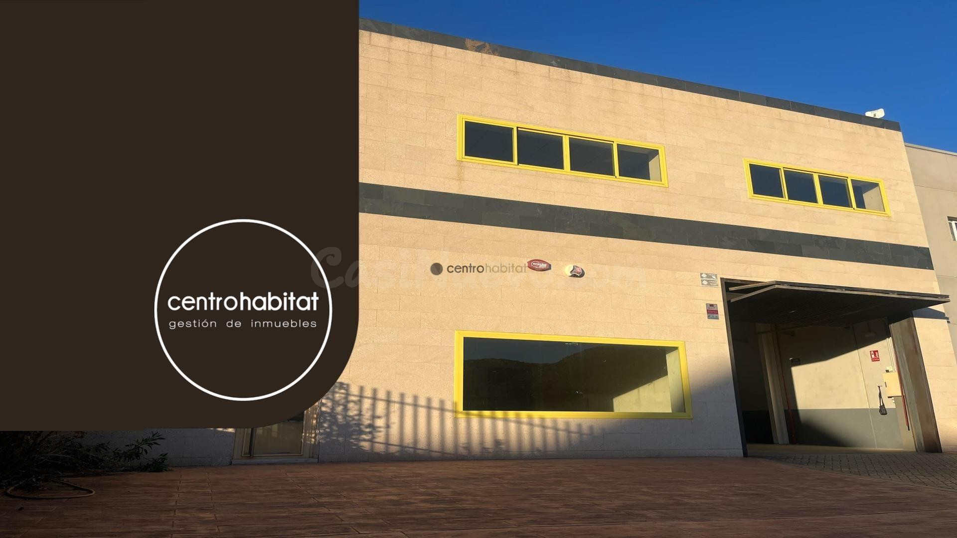 NAVE INDUSTRIAL EN FINCA LACY