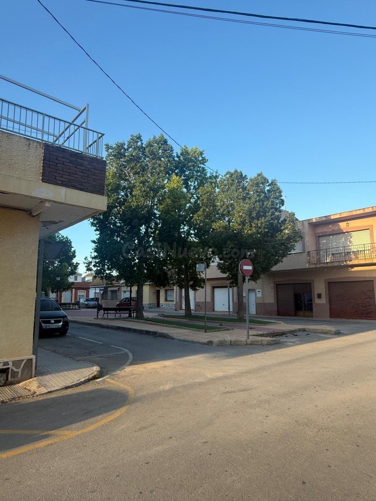 Terreno edificable para construir bloque de pisos en San Ped - foto 3