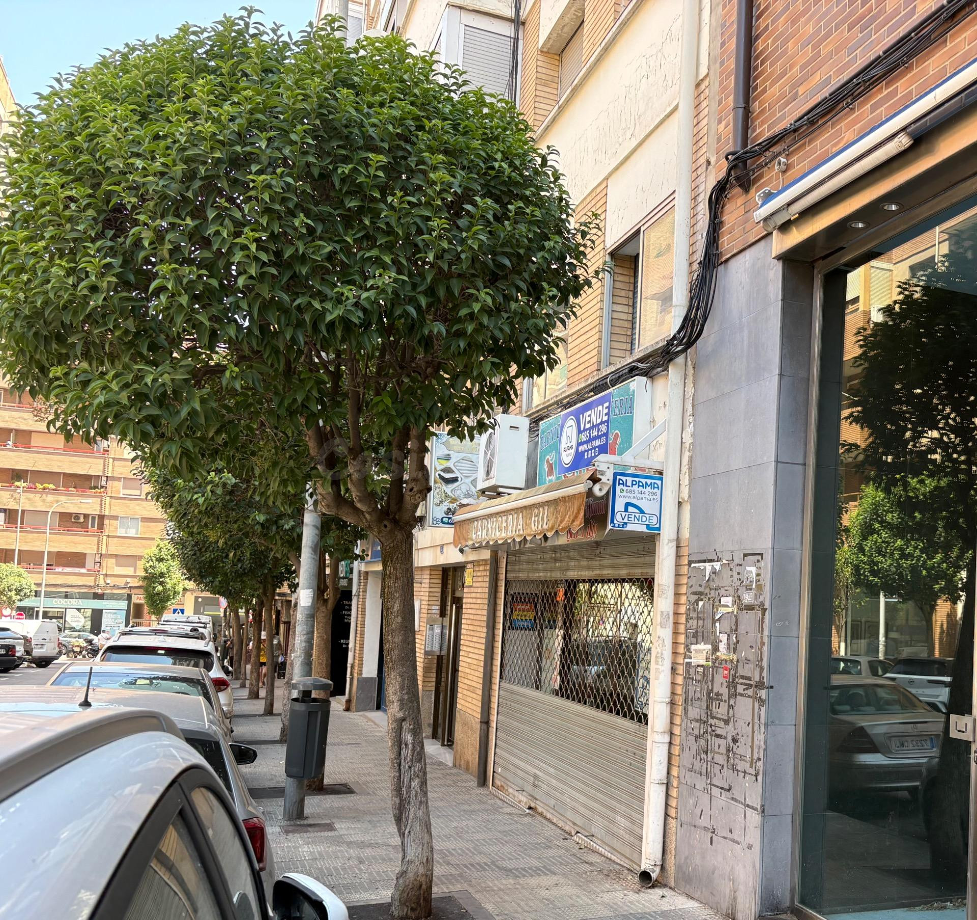 Local Comercial en Venta en Avenida Santa Ana, Tudela por €1 - foto 2