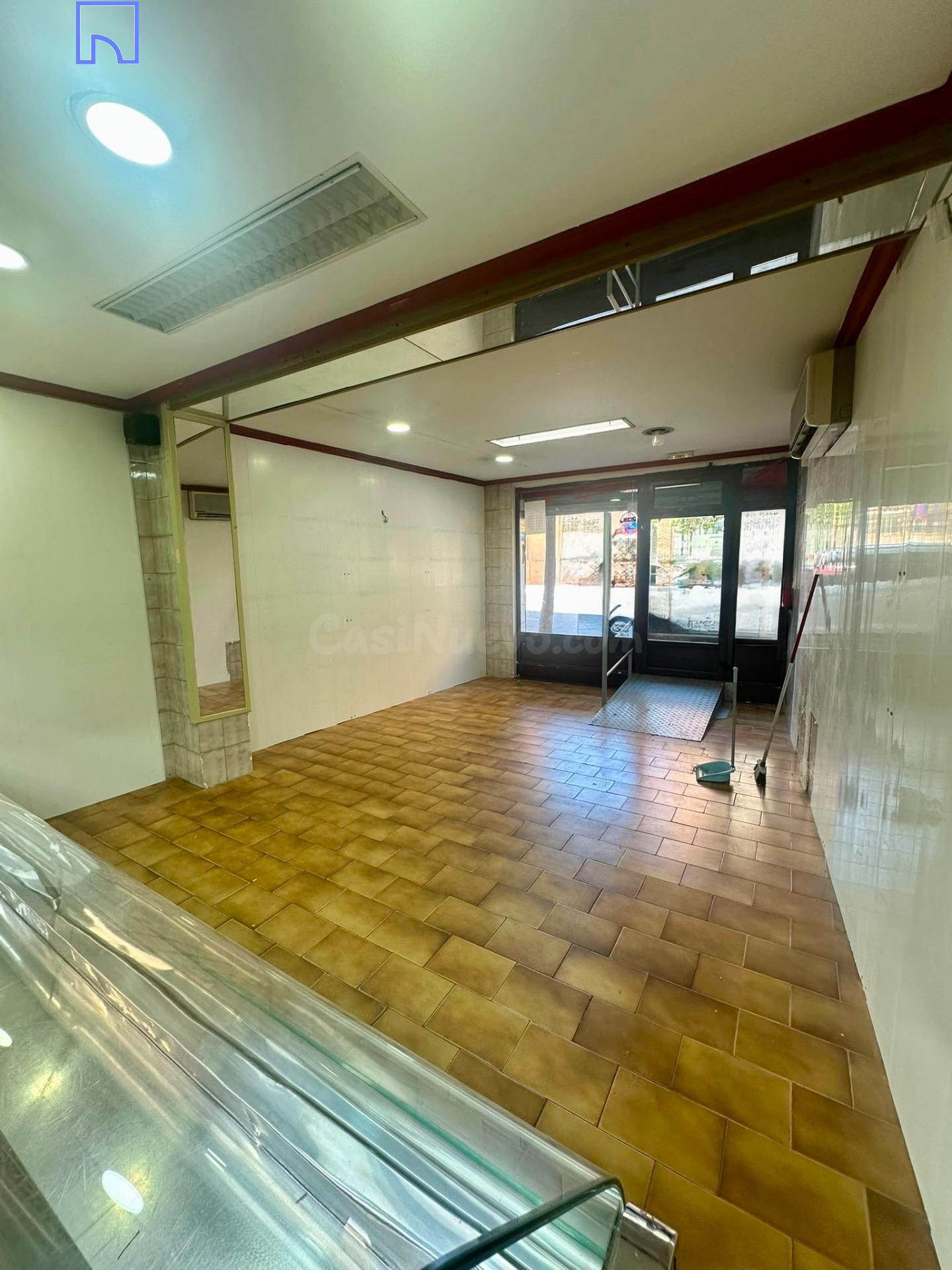 Local Comercial en Venta en Avenida Santa Ana, Tudela por €1 - foto 4