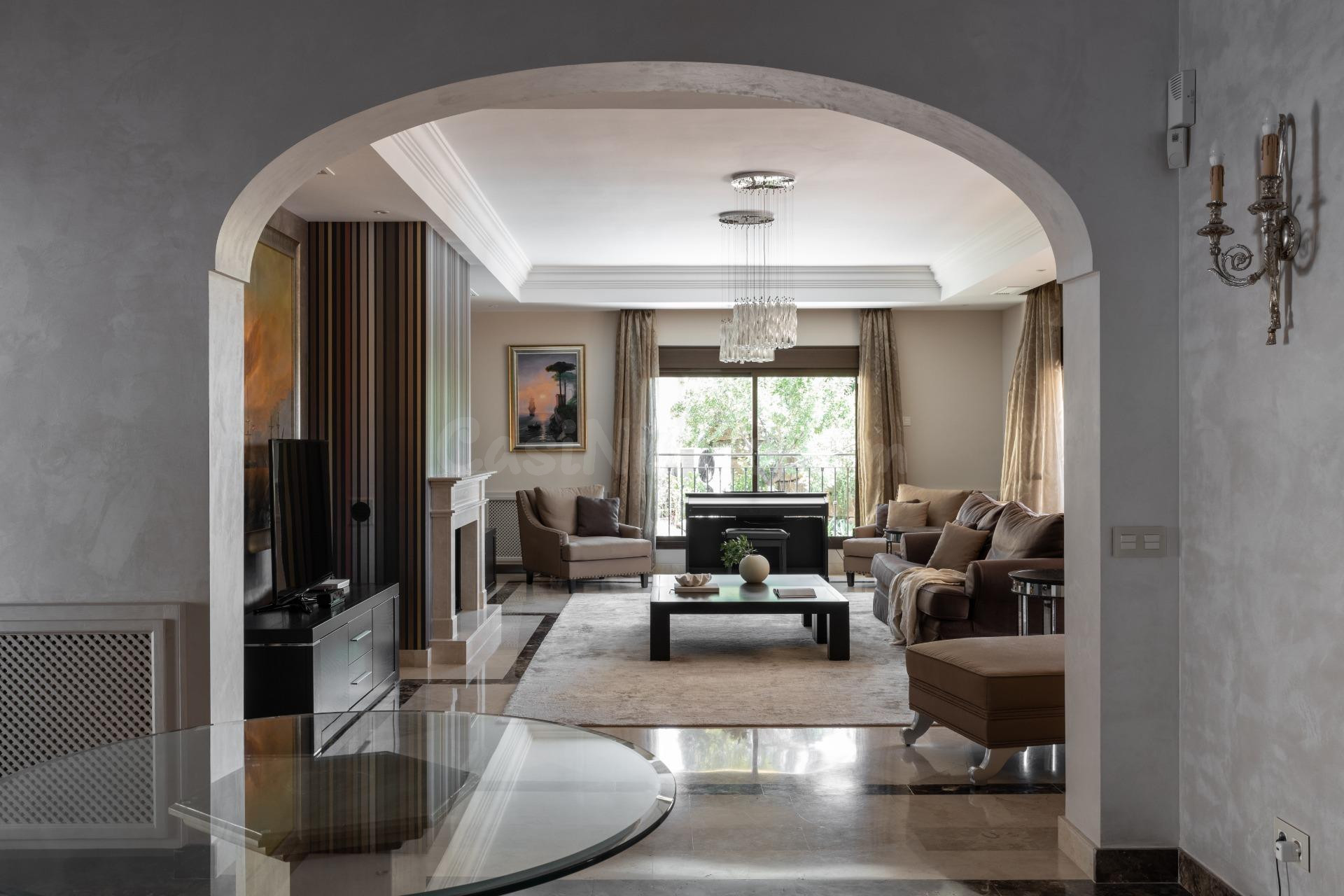 Villa de 5 dormitorios, 5 baños con espectaculares vistas pa - foto 5