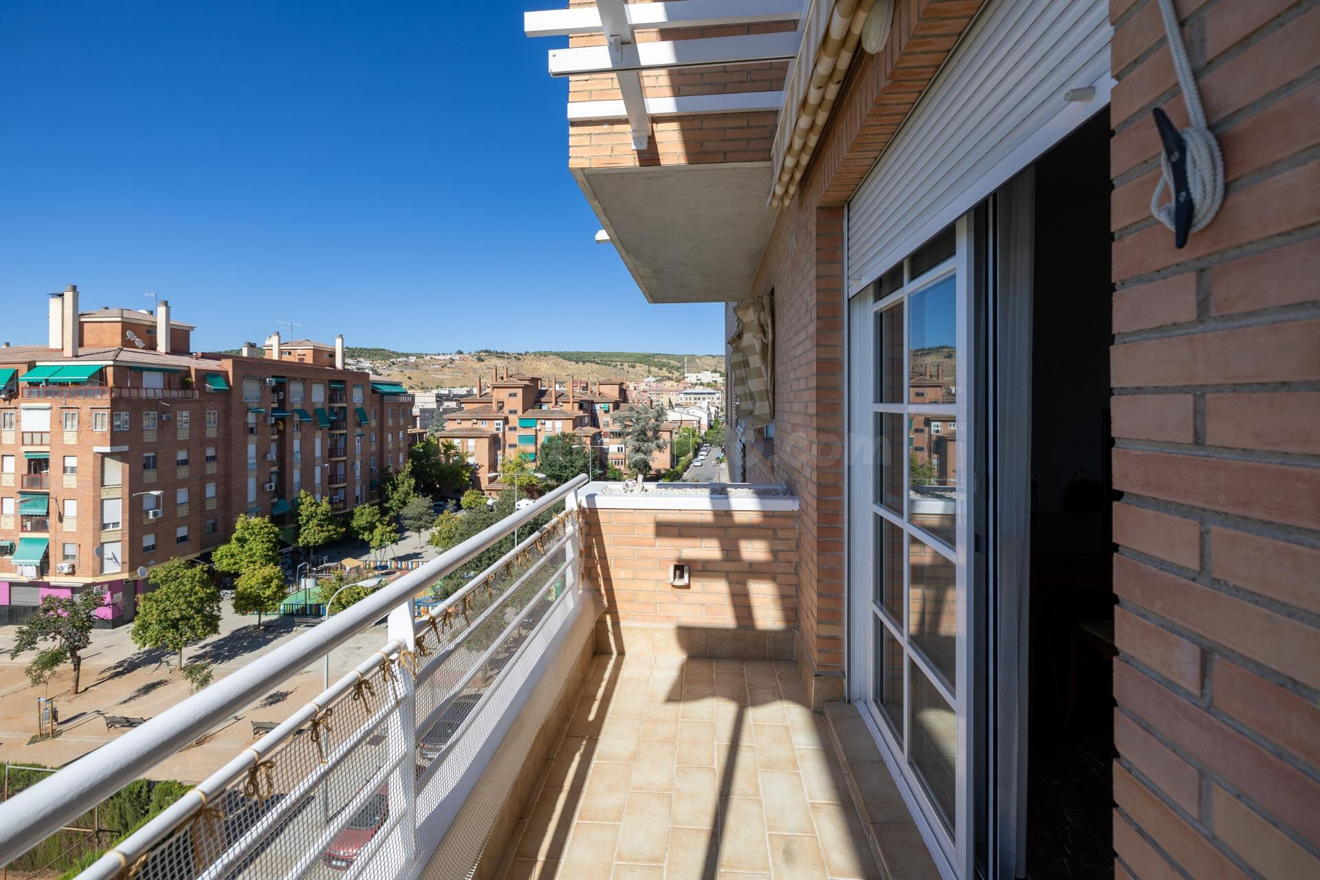 Luz, vistas despejadas y un encanto especial: tu nuevo refug - foto 2