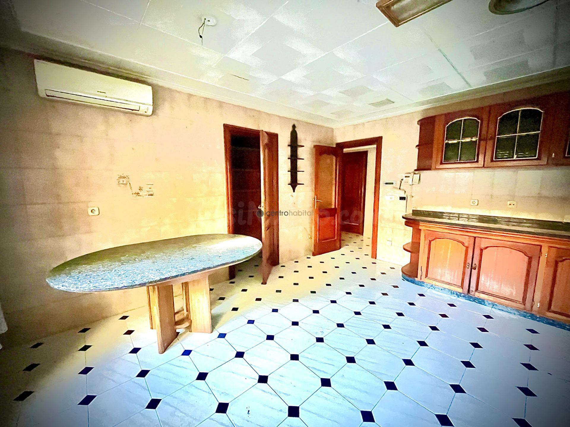 Chalet en Ciudad Vergel con parcela de 978m2 - foto 5