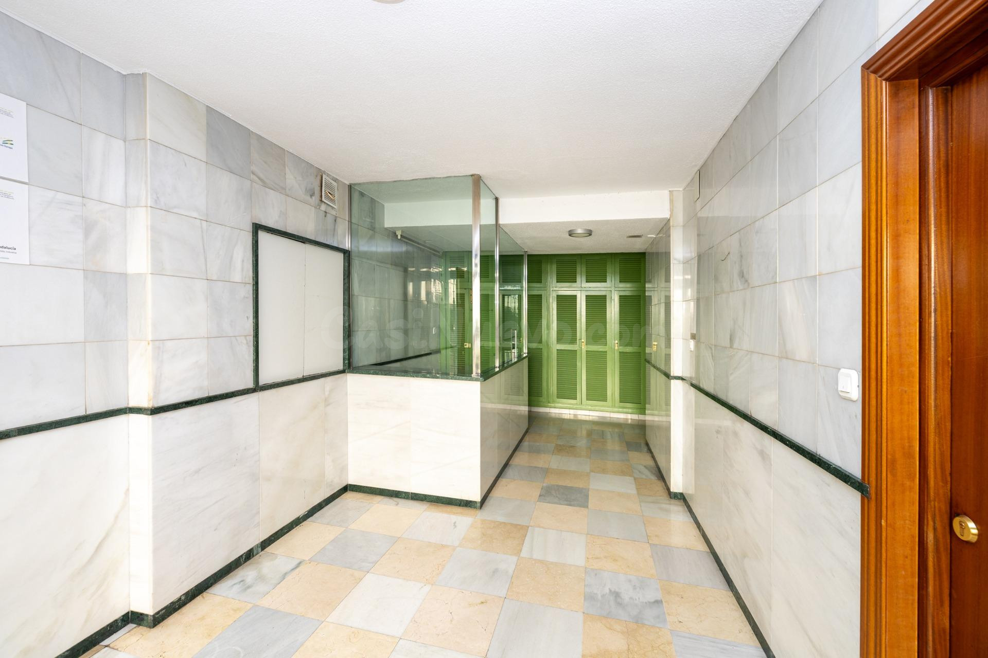 PISO DE 1 DORMITORIO CON TERRAZA Y EXCELENTE UBICACIÓN JUNTO - foto 3