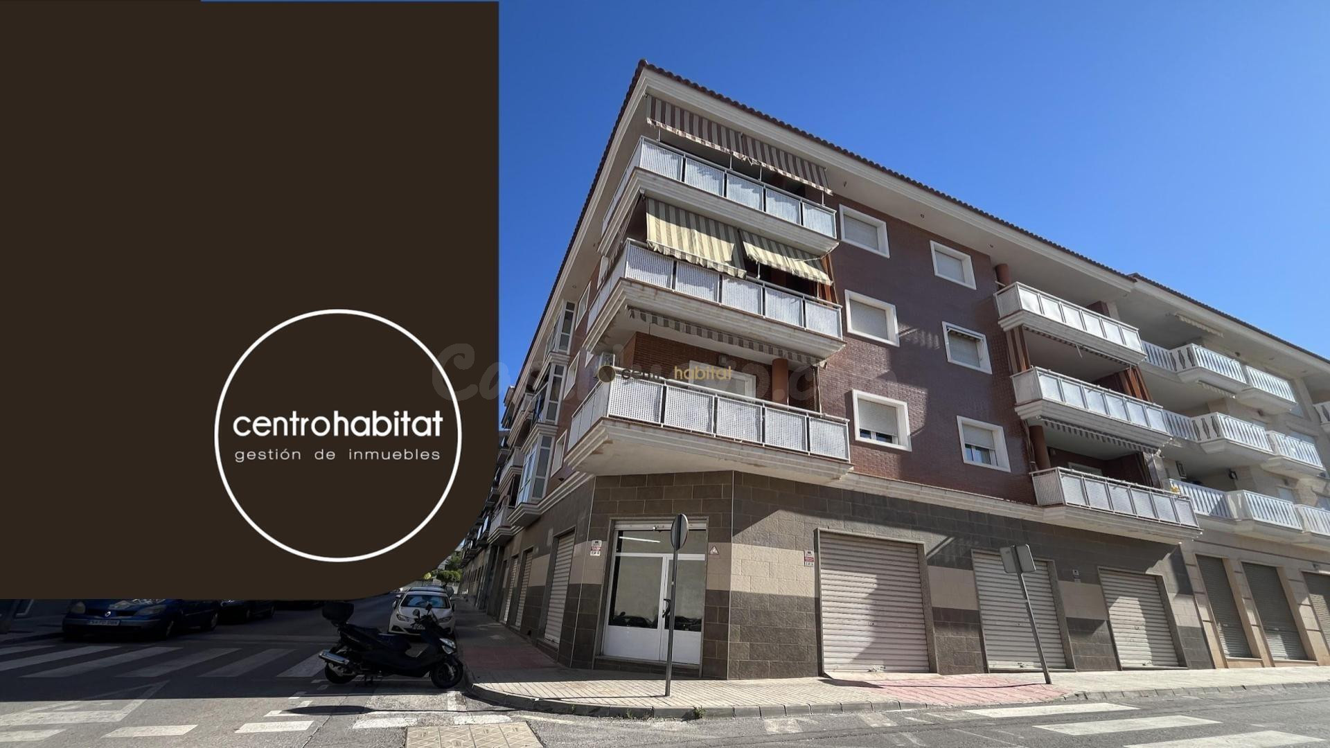 LOCAL COMERCIAL EN PETRER