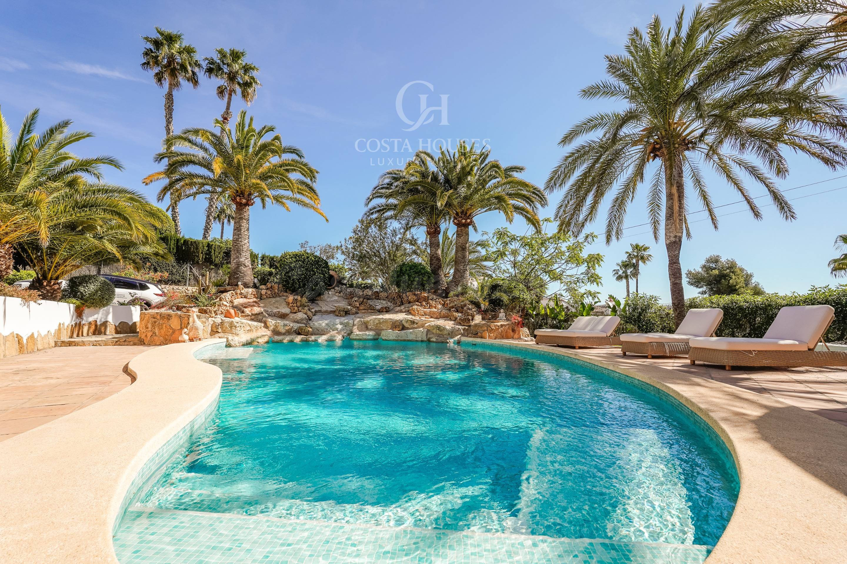 VILLA SERENA · JARDÍN MEDITERRÁNEO, PRIVACIDAD Y ESTILO DE V - foto 2