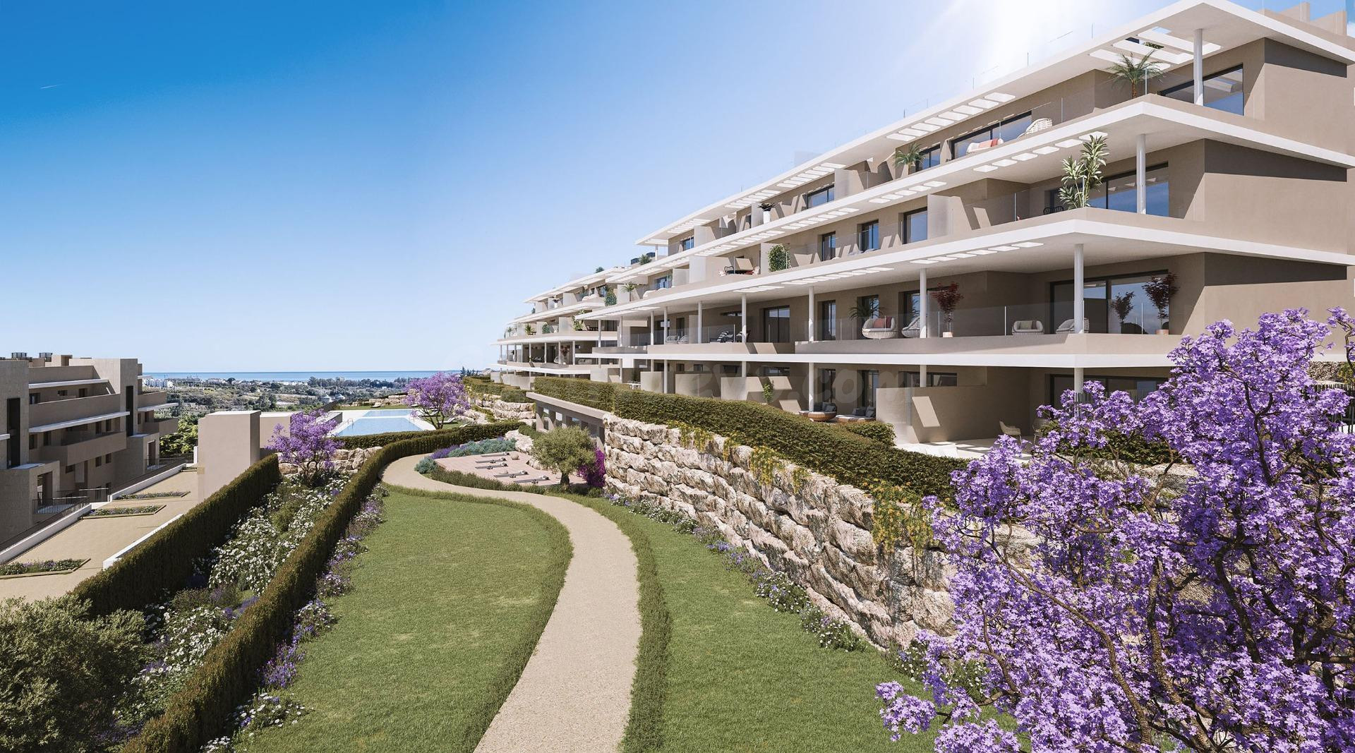 Ático de 3 dormitorios, 2 baños, solarium y vistas al Mar. L