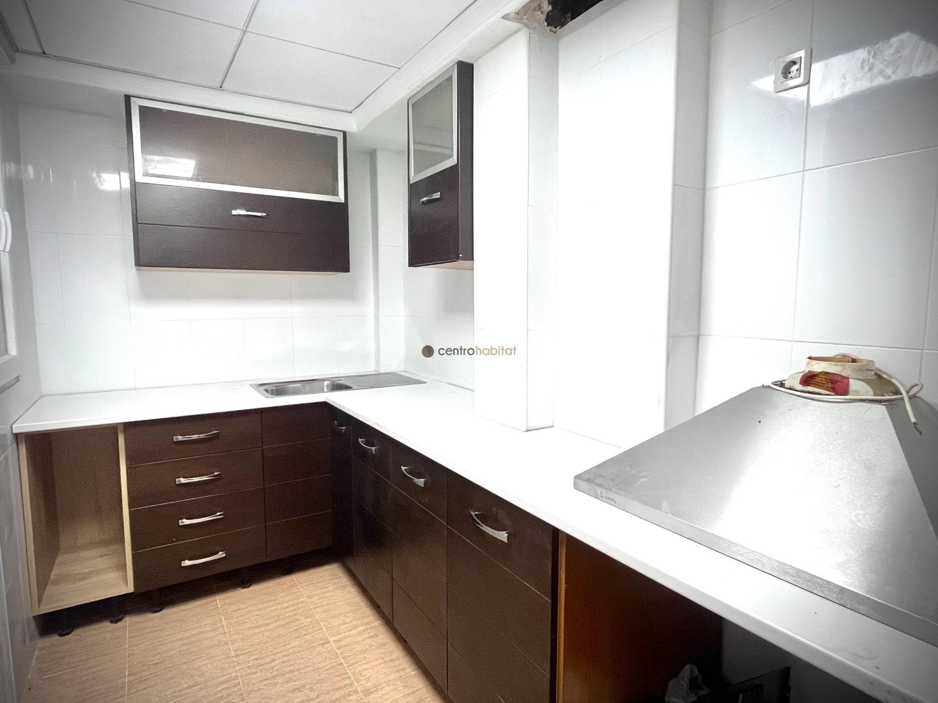 VIVIENDA CON ASCENSOR EN CAMPO DE FUTBOL - foto 5