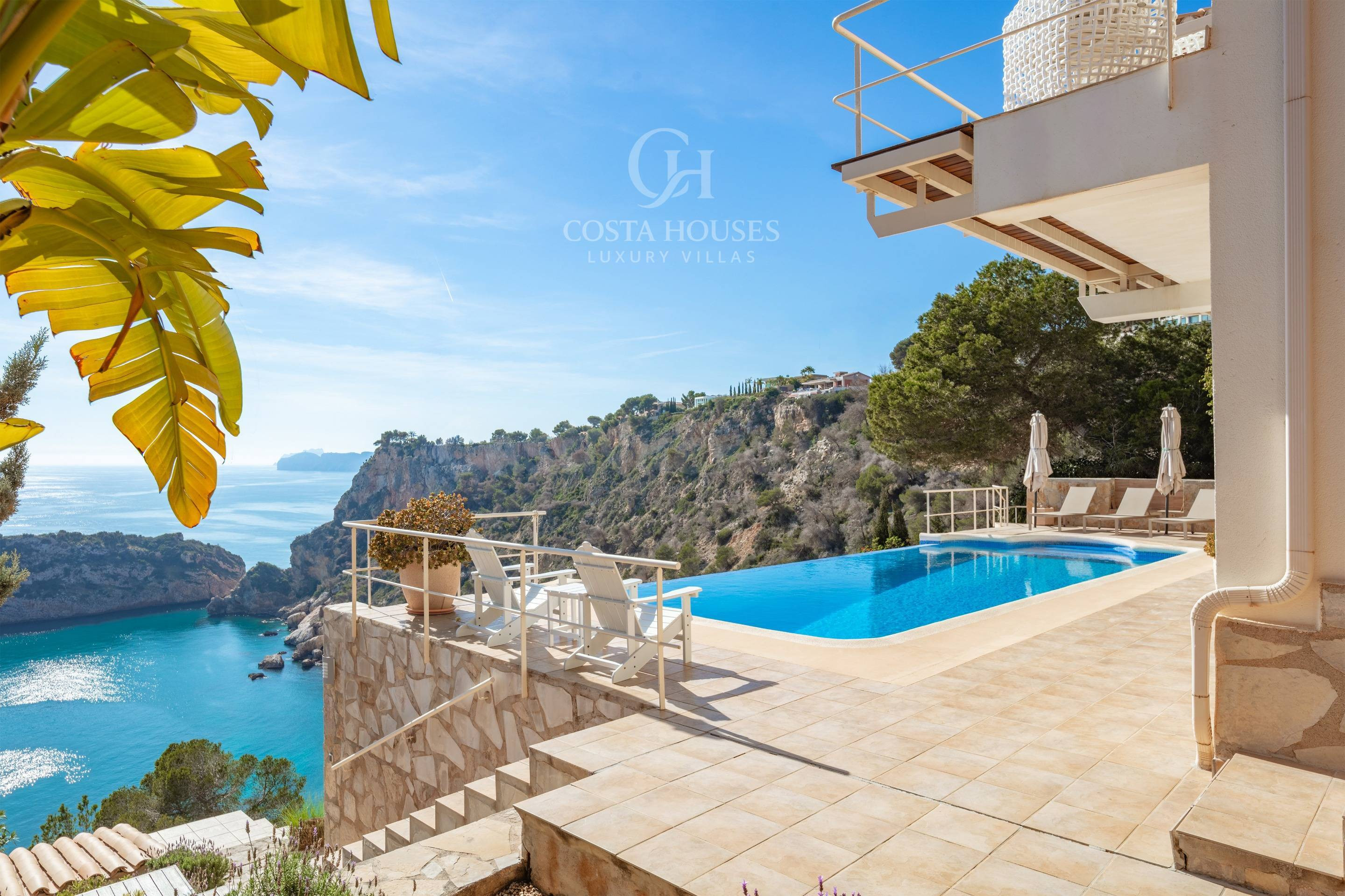 VILLA HORIZONTE INFINITO - PRIMERA LÍNEA SOBRE EL MAR MEDITE - foto 4
