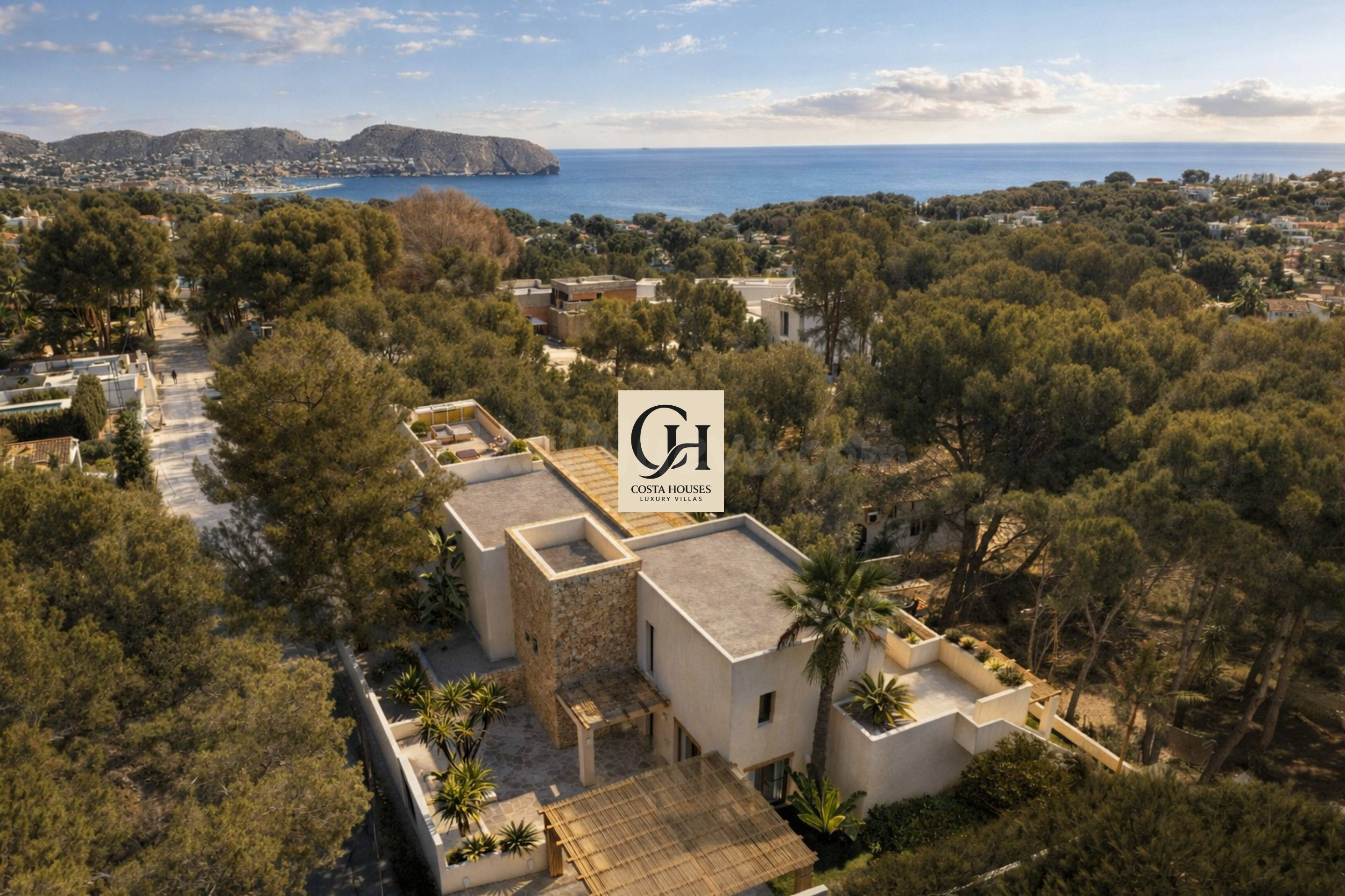VILLA IBICENCA DE OBRA NUEVA EN construcción CERCA DEL MAR E