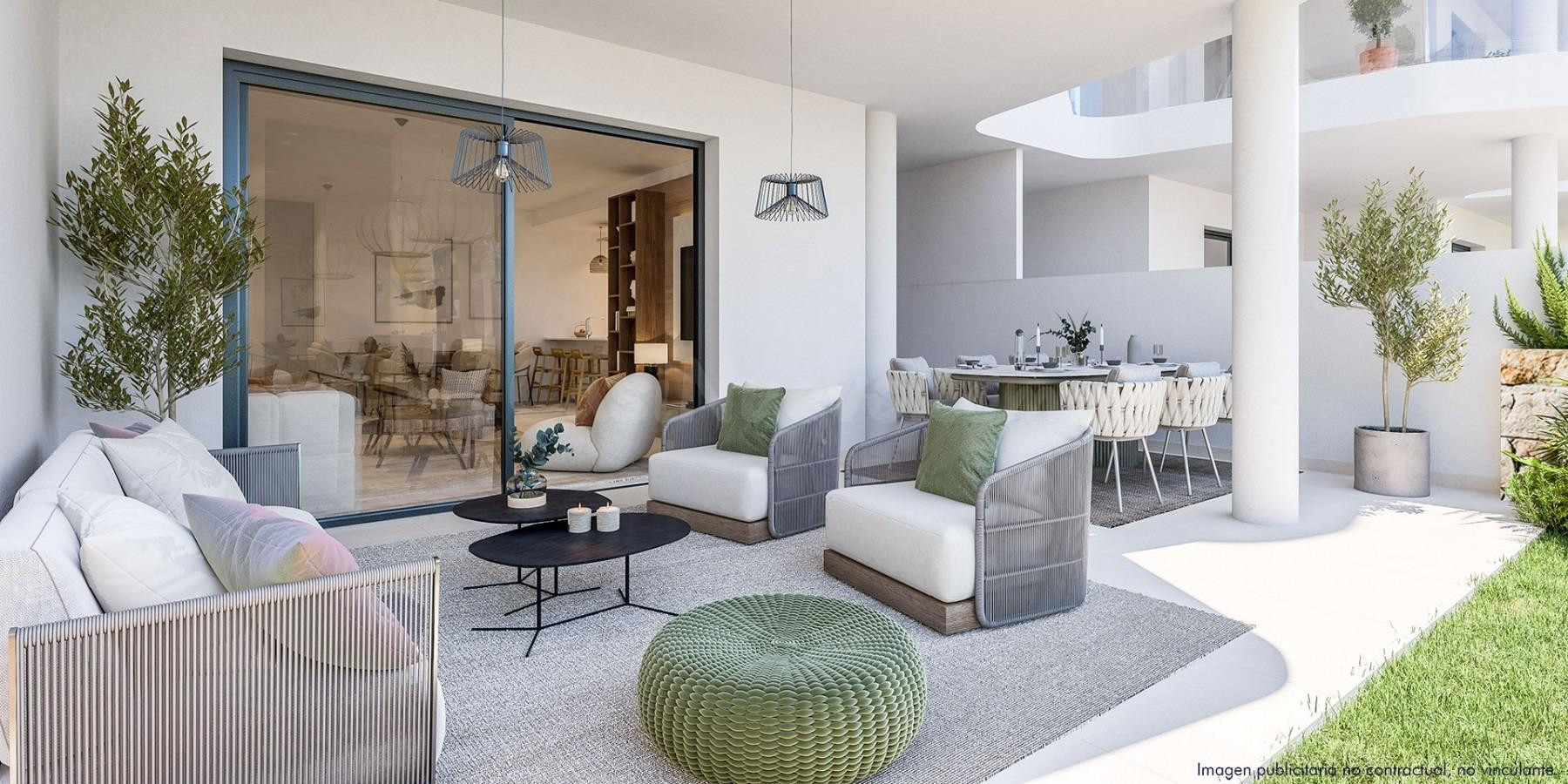 Apartamento planta baja de 3 dormitorios y 2 baños. El Higue - foto 2