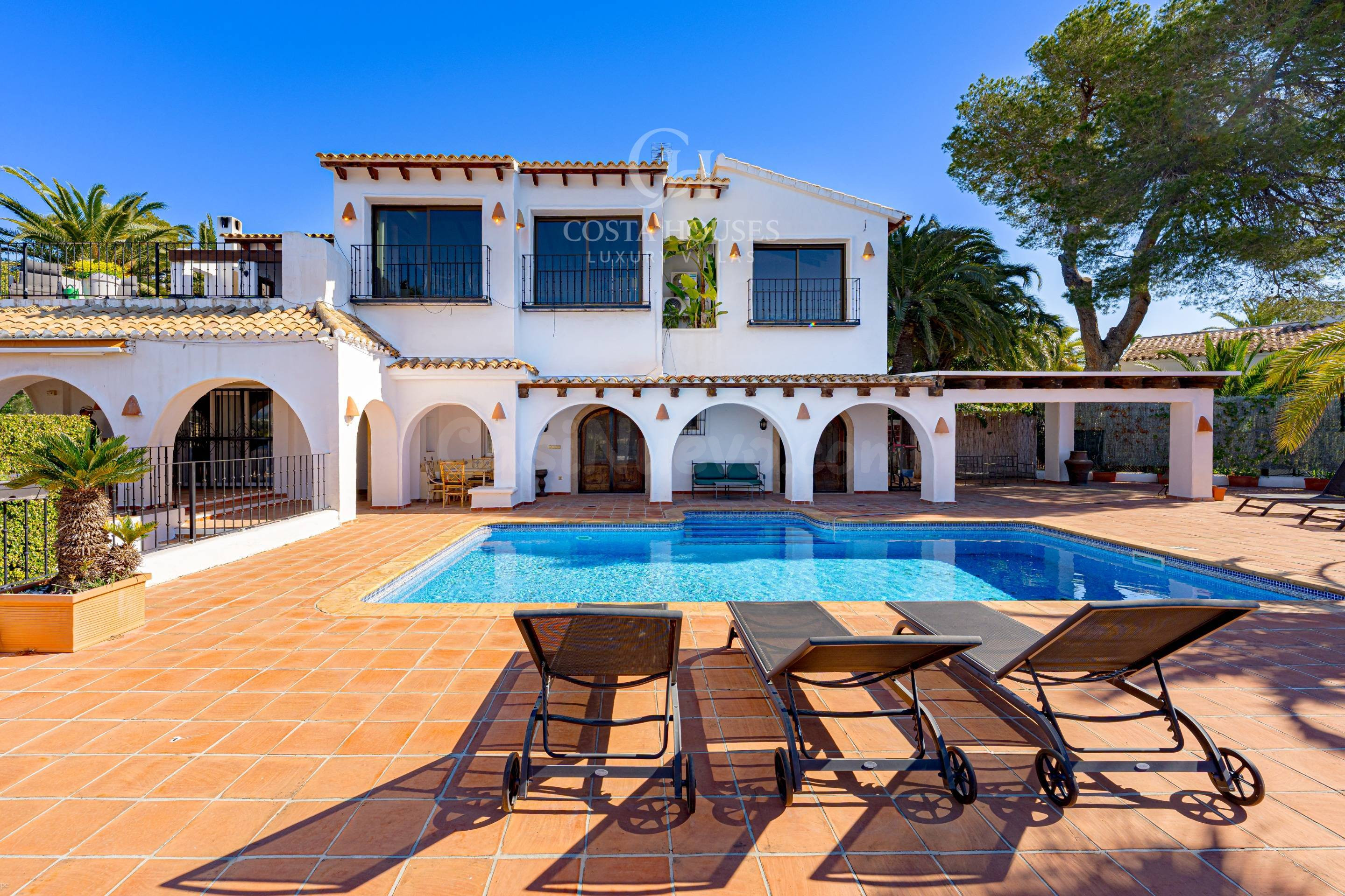 VILLA ARMONÍA DEL MAR · LUZ, CALMA Y VISTAS AL MEDITERRÁNEO  - foto 2