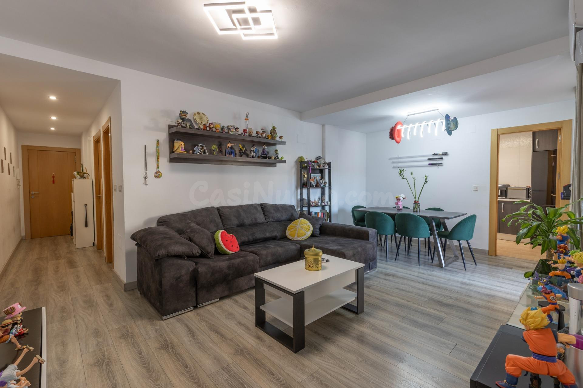 PISO CON TERRAZA DE 31 m2 Y COCHERA EN EL CENTRO DE HIJAR - foto 3