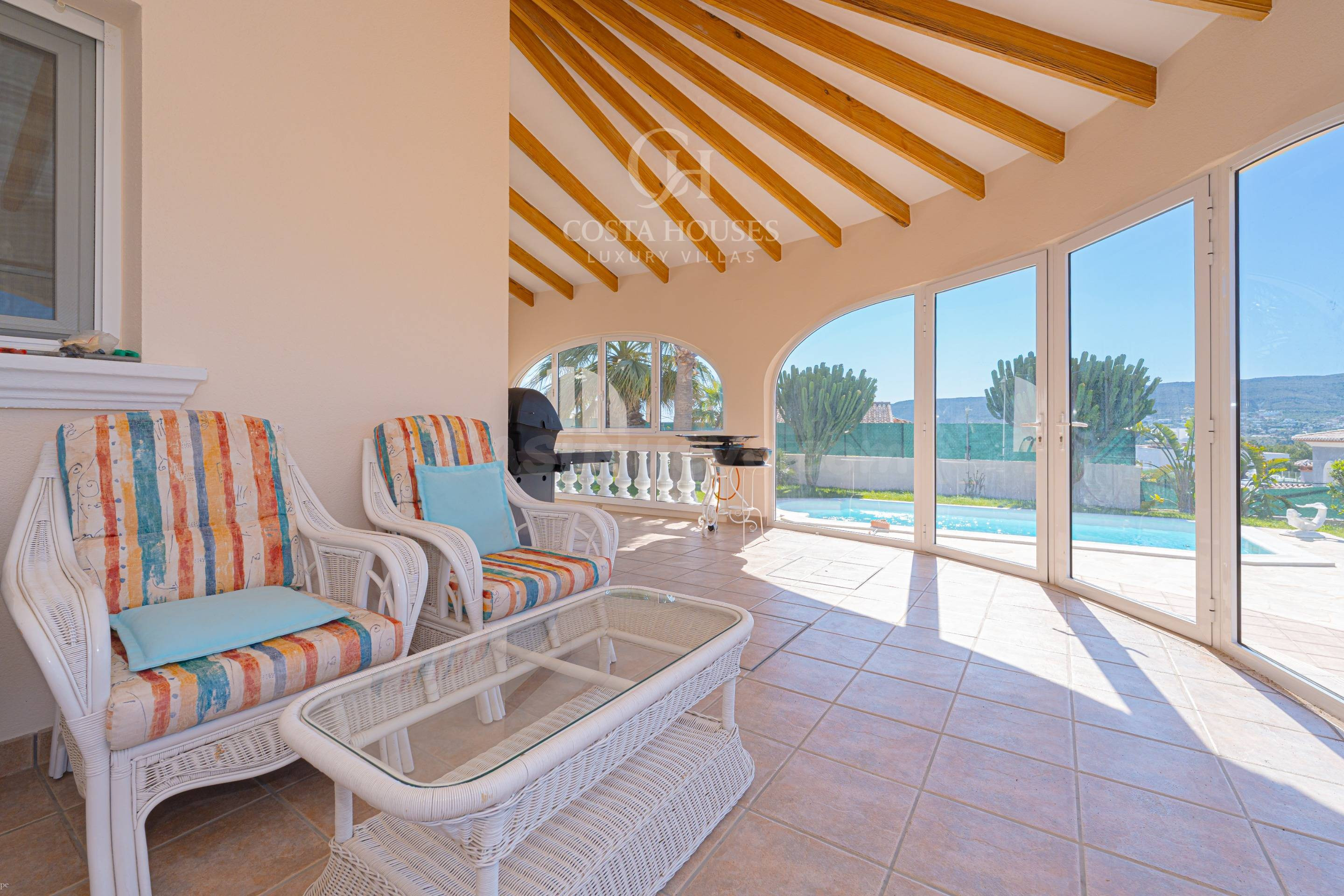 VILLA LUZ SERENA · PRIVACIDAD, LUZ NATURAL Y ESTILO DE VIDA  - foto 5