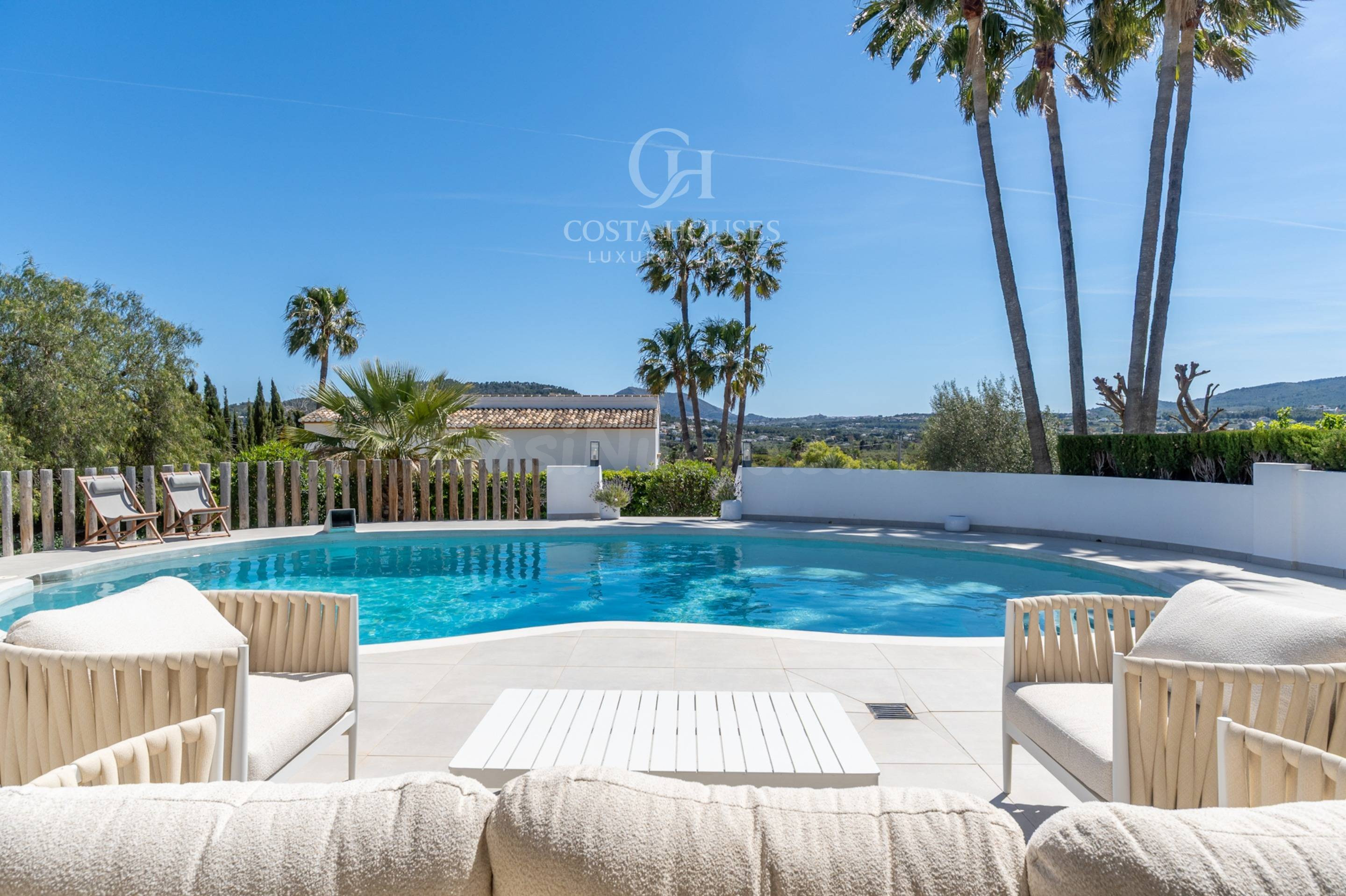 VILLA MONTECALMA · REFUGIO MEDITERRÁNEO CONTEMPORÁNEO CON VI - foto 2