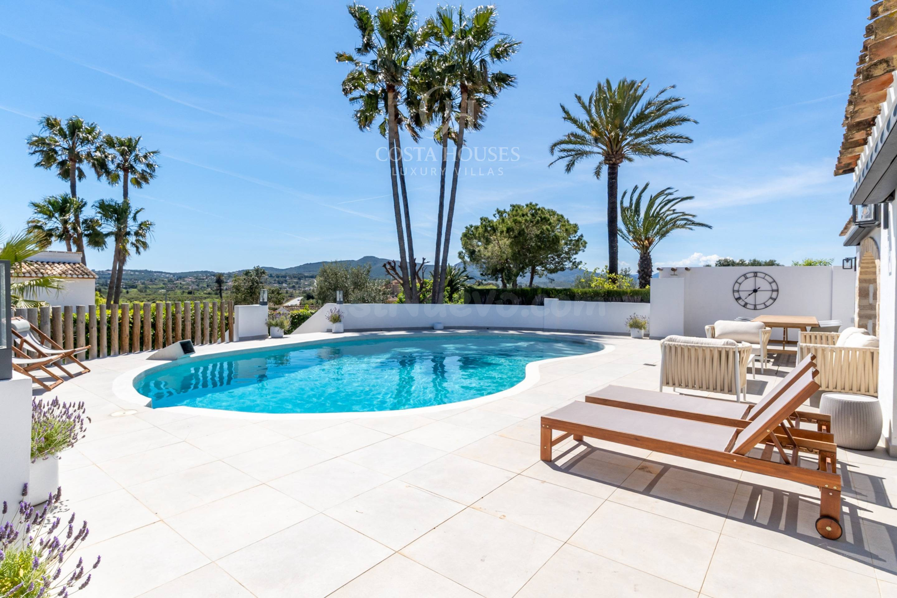 VILLA MONTECALMA · REFUGIO MEDITERRÁNEO CONTEMPORÁNEO CON VI - foto 3