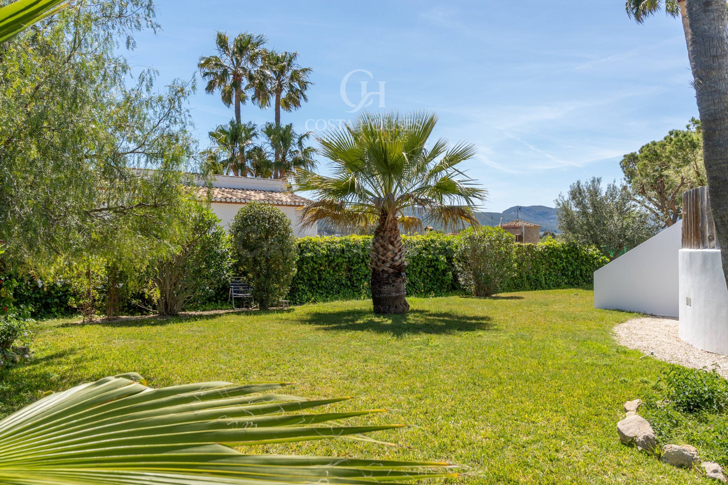 VILLA MONTECALMA · REFUGIO MEDITERRÁNEO CONTEMPORÁNEO CON VI - foto 4