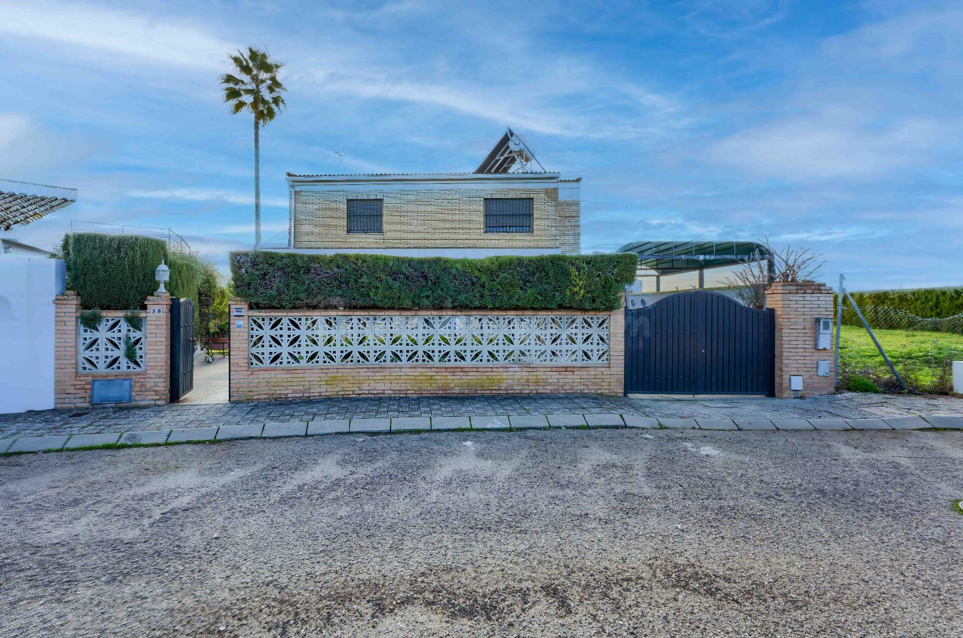 Vivir en Montaraz: chalet con piscina y pista de tenis propi - foto 5