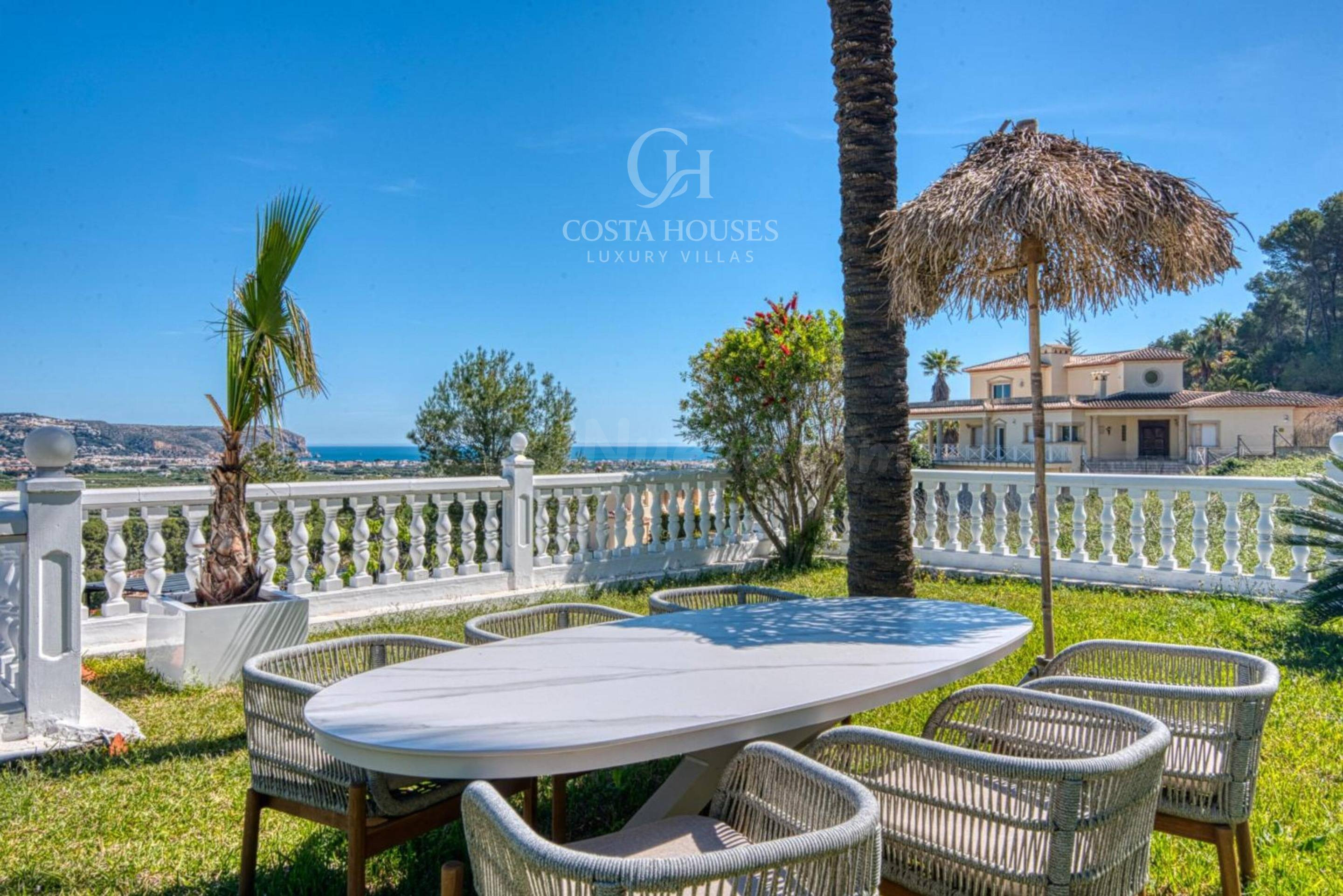 VILLA BRISSA · ELEGANCIA MEDITERRÁNEA CON VISTAS AL MAR EN J - foto 4