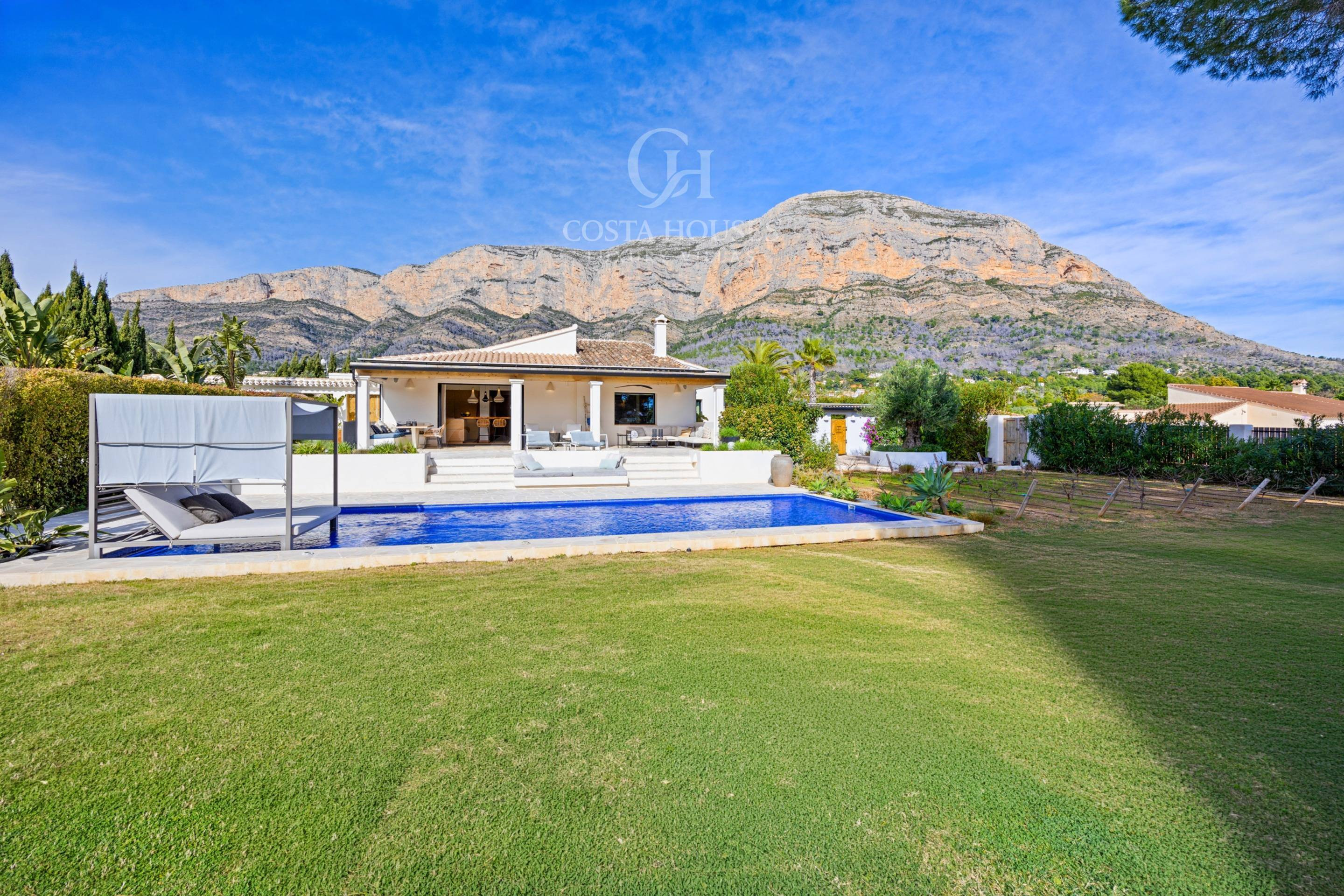 VILLA ALMA ·  REFUGIO MEDITERRÁNEO CONTEMPORÁNEO CON CASA DE - foto 2
