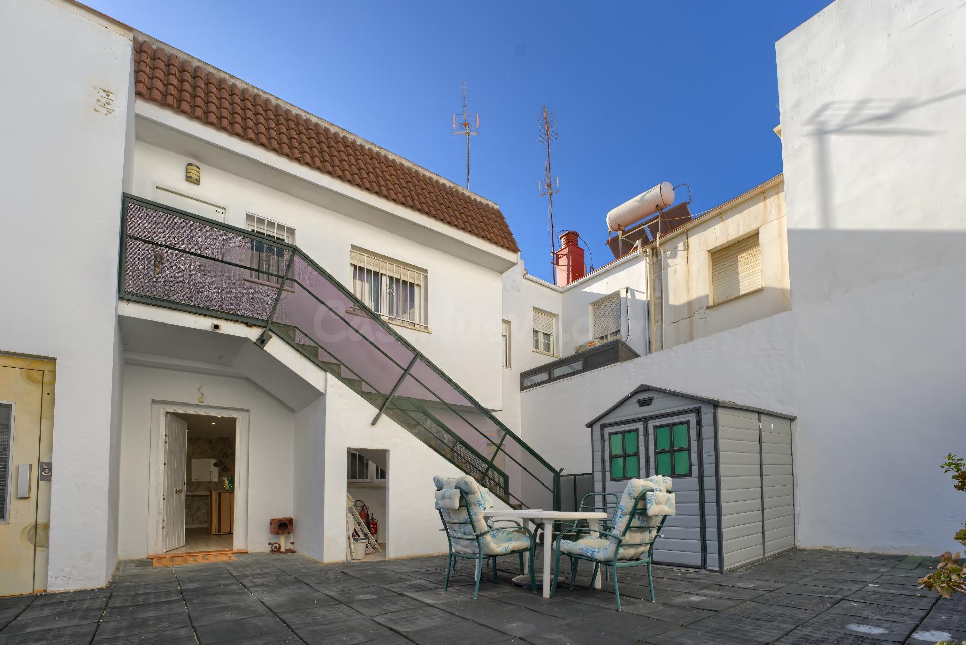 MISMA PROPIEDAD DOS CASAS,ADOSADA Y APARTAMENTO - foto 3