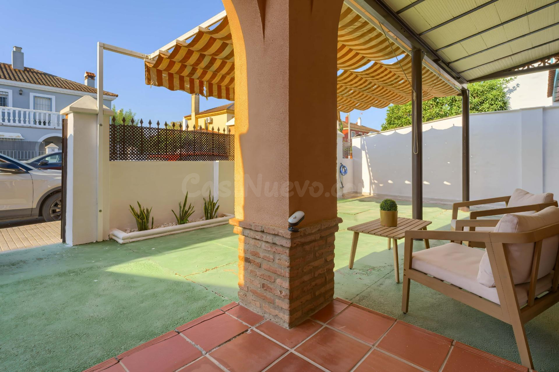 EL HOGAR QUE LO TIENE TODO:ENCANTO,BIENESTAR Y ENERGÍA SOLAR - foto 3